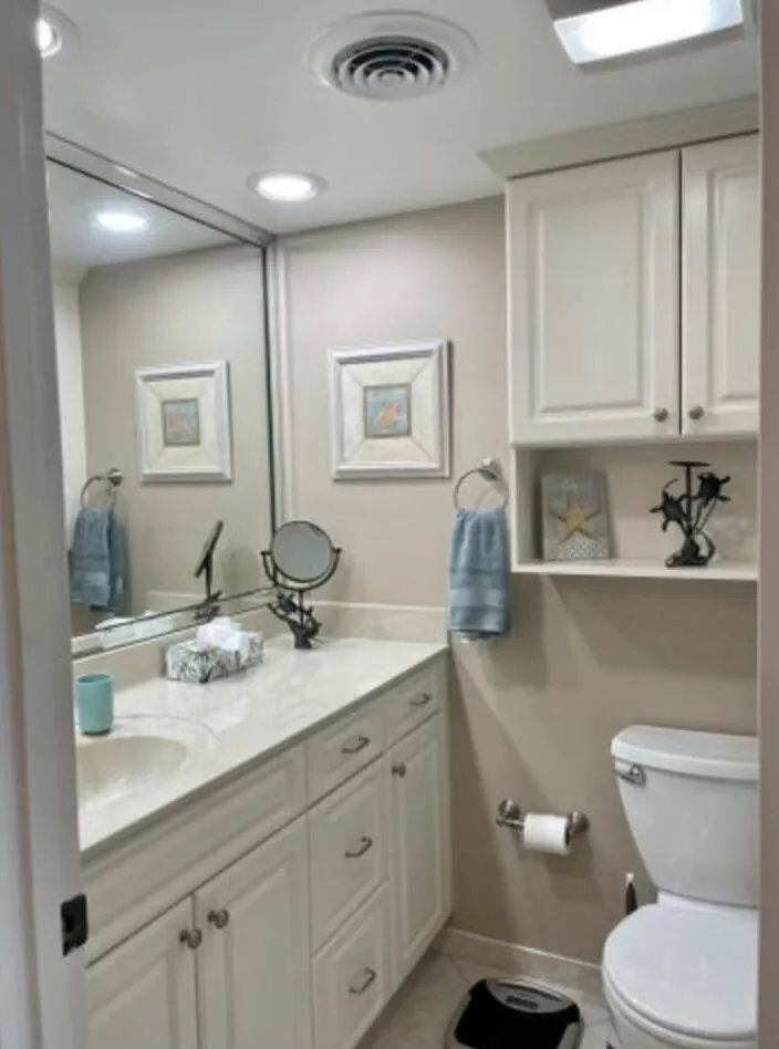 974 NW Spruce Ridge Drive, #4