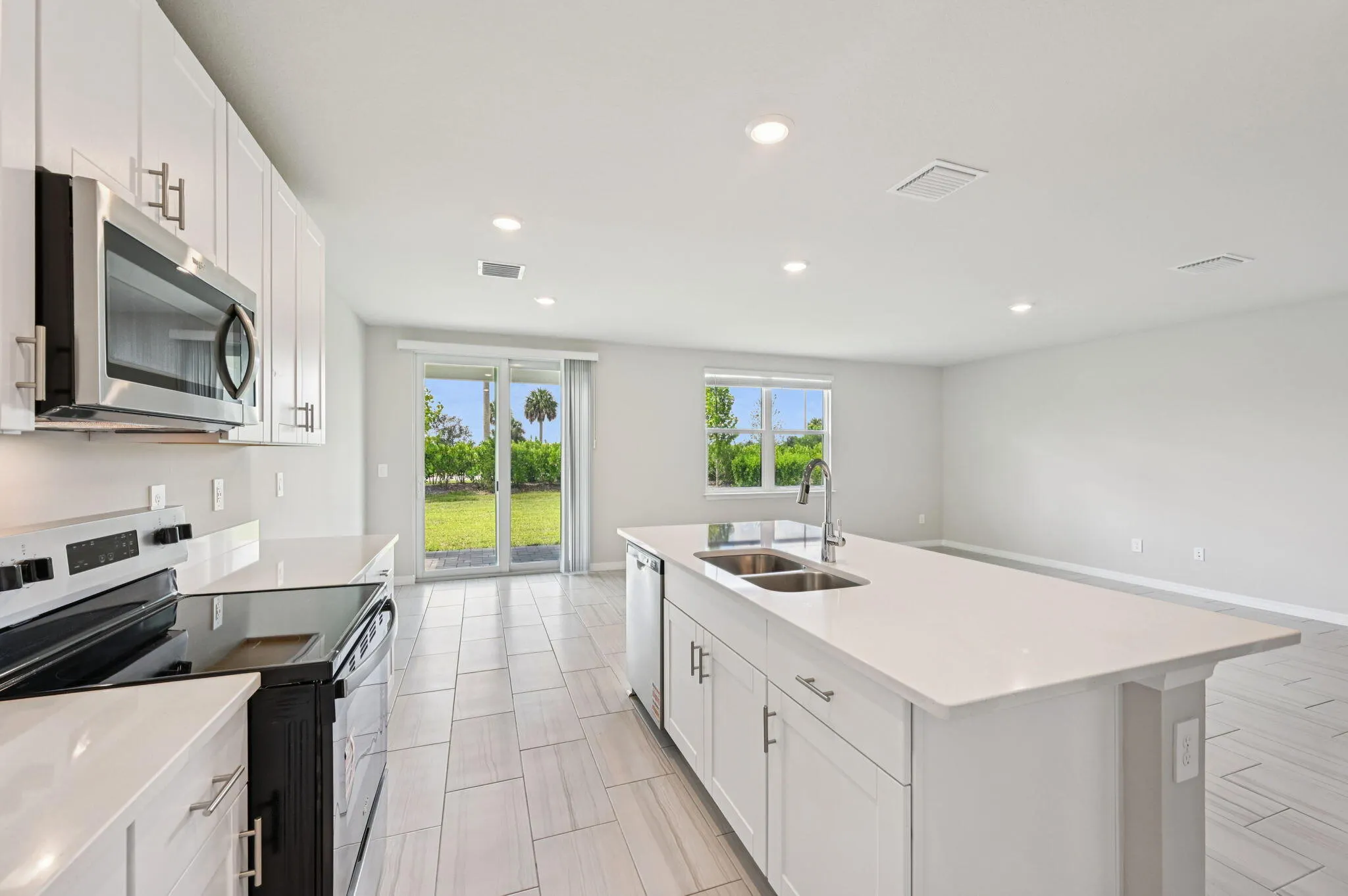 5441 Hampton Park Circle
