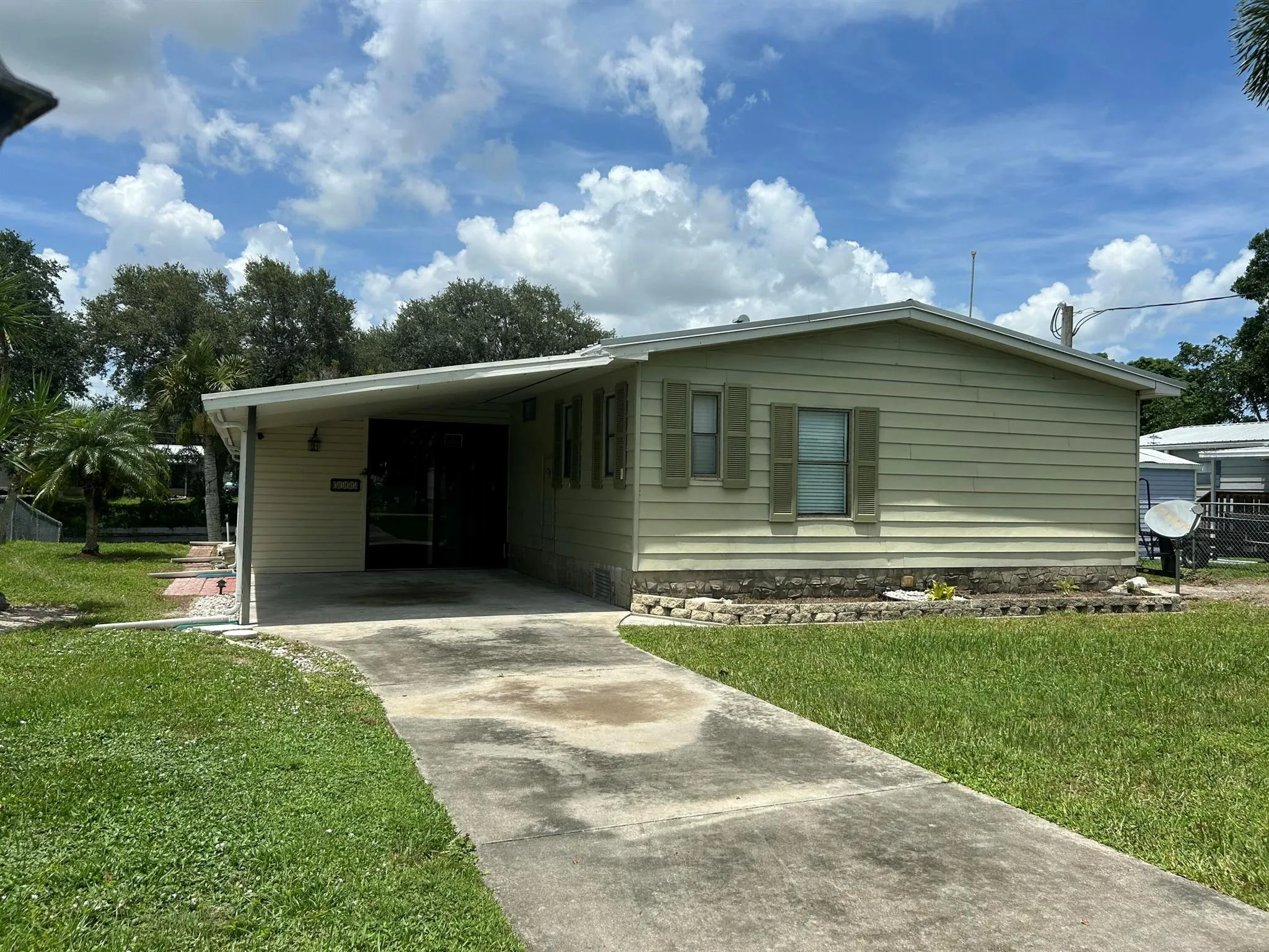 3135 SE 20th Court