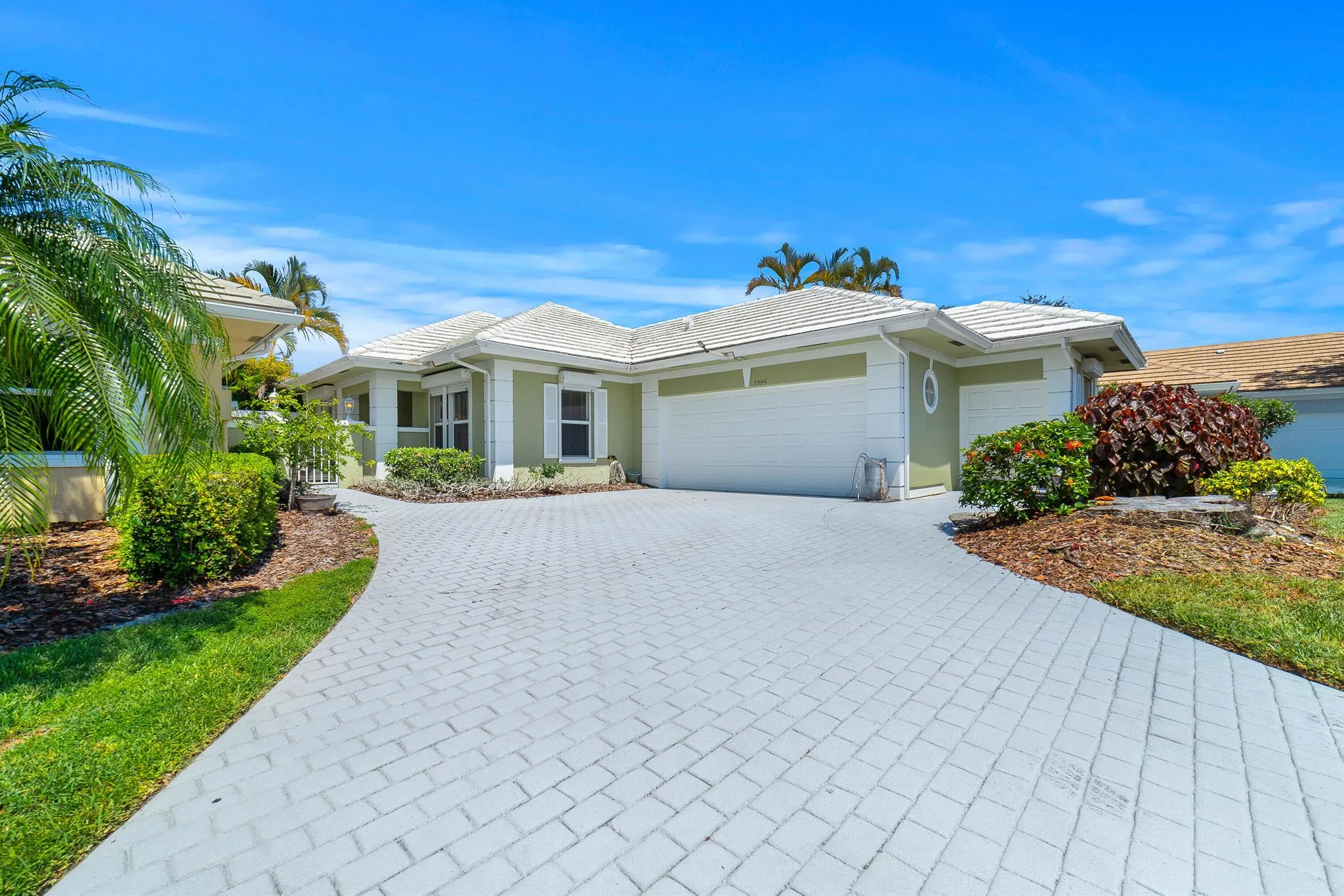 2395 SW Brookwood Lane