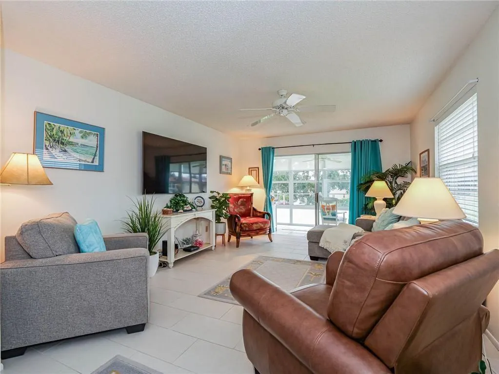 57 Woodland Drive, #201