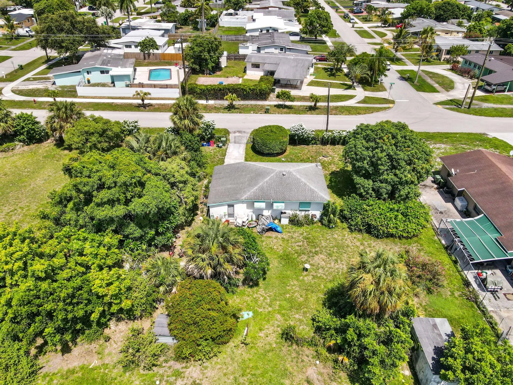2653 Gulfstream Road