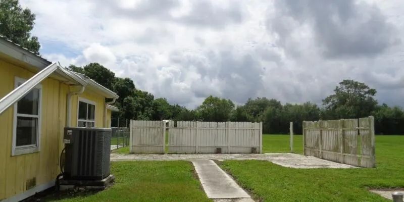 20 NW 115th Drive