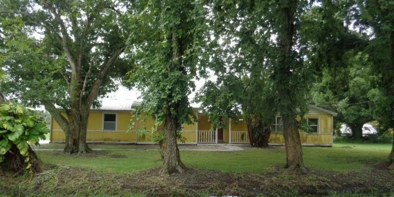 20 NW 115th Drive