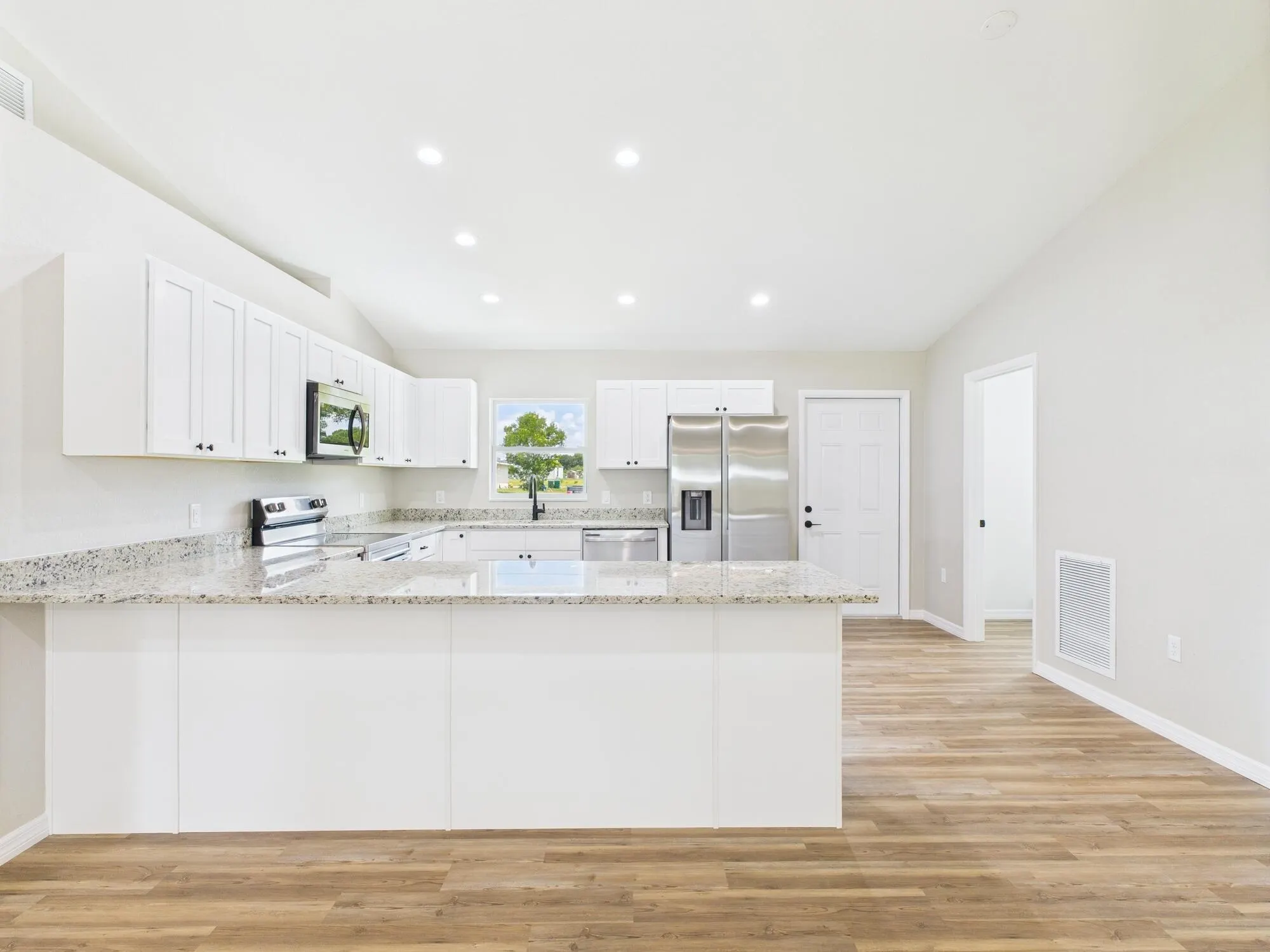 910 NW 5th Street