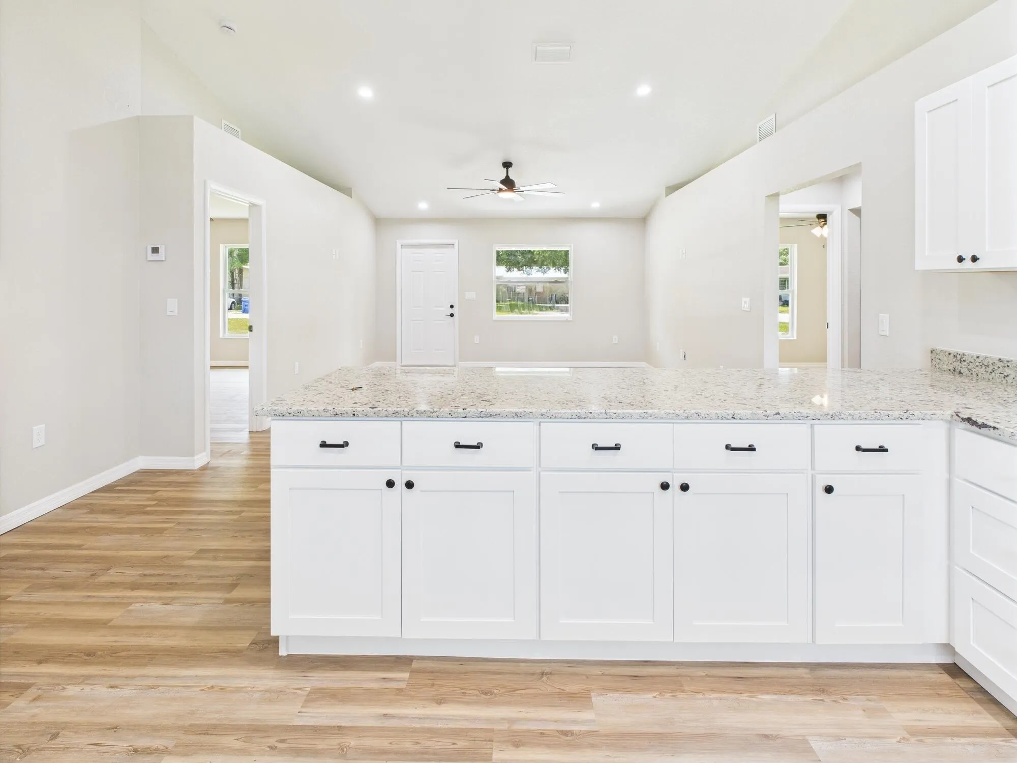 910 NW 5th Street