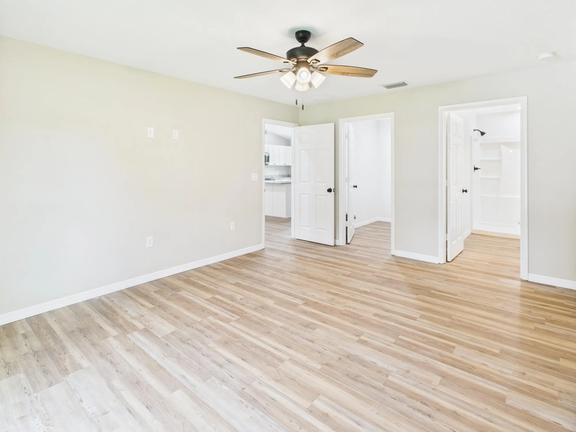 910 NW 5th Street