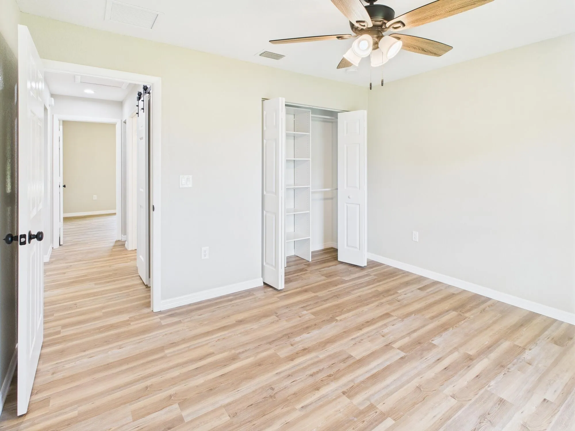 910 NW 5th Street