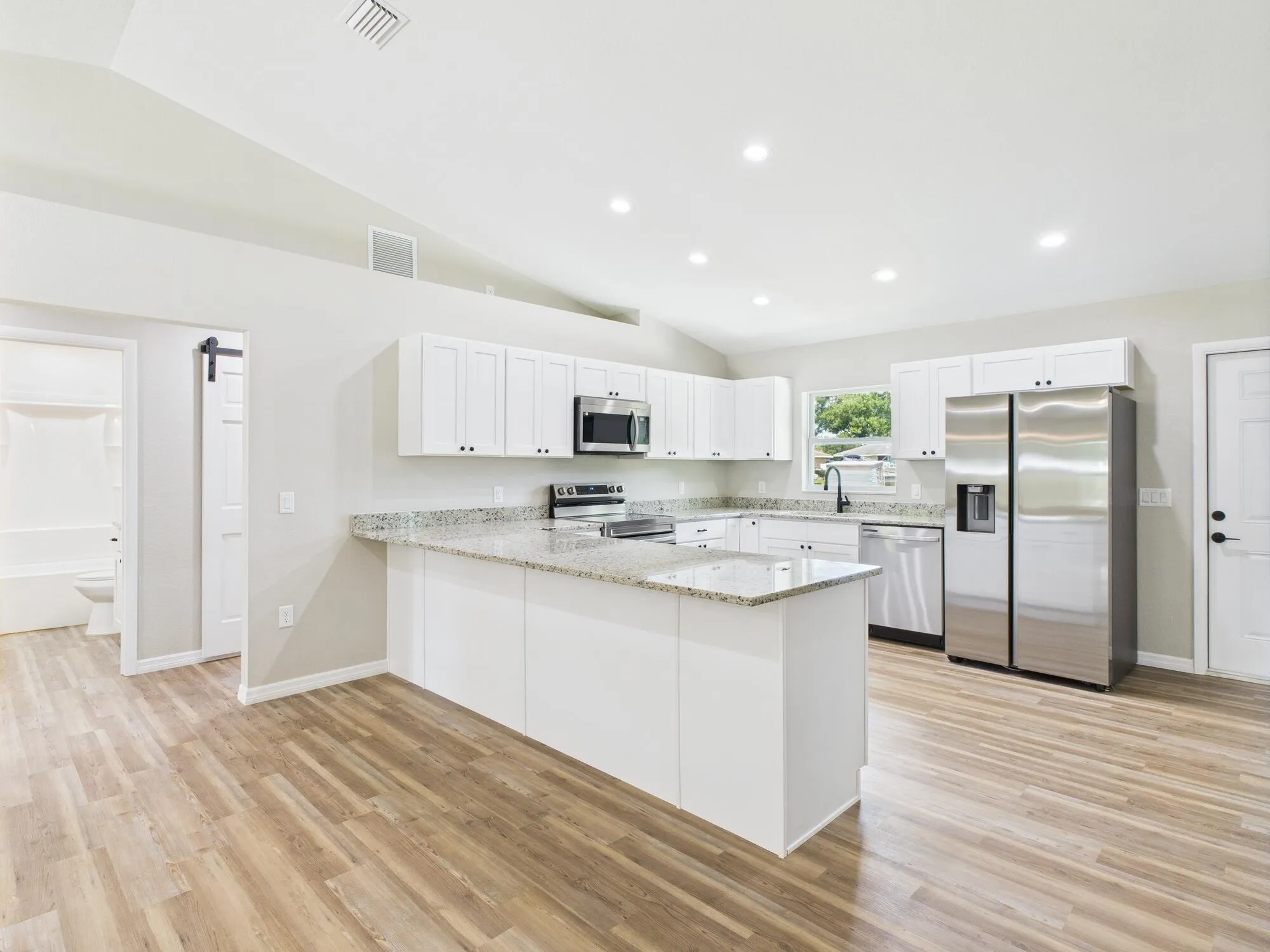 910 NW 5th Street