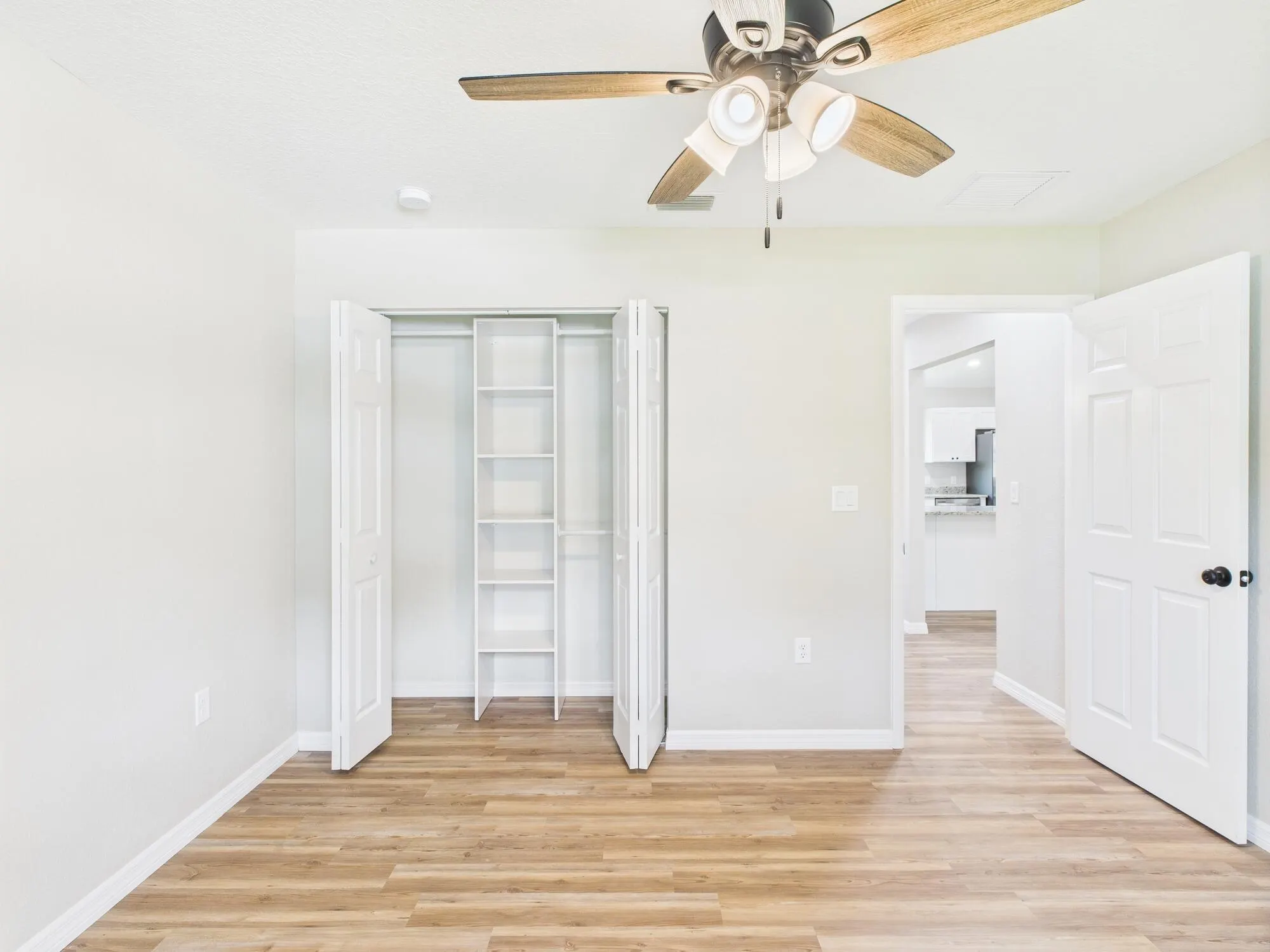910 NW 5th Street