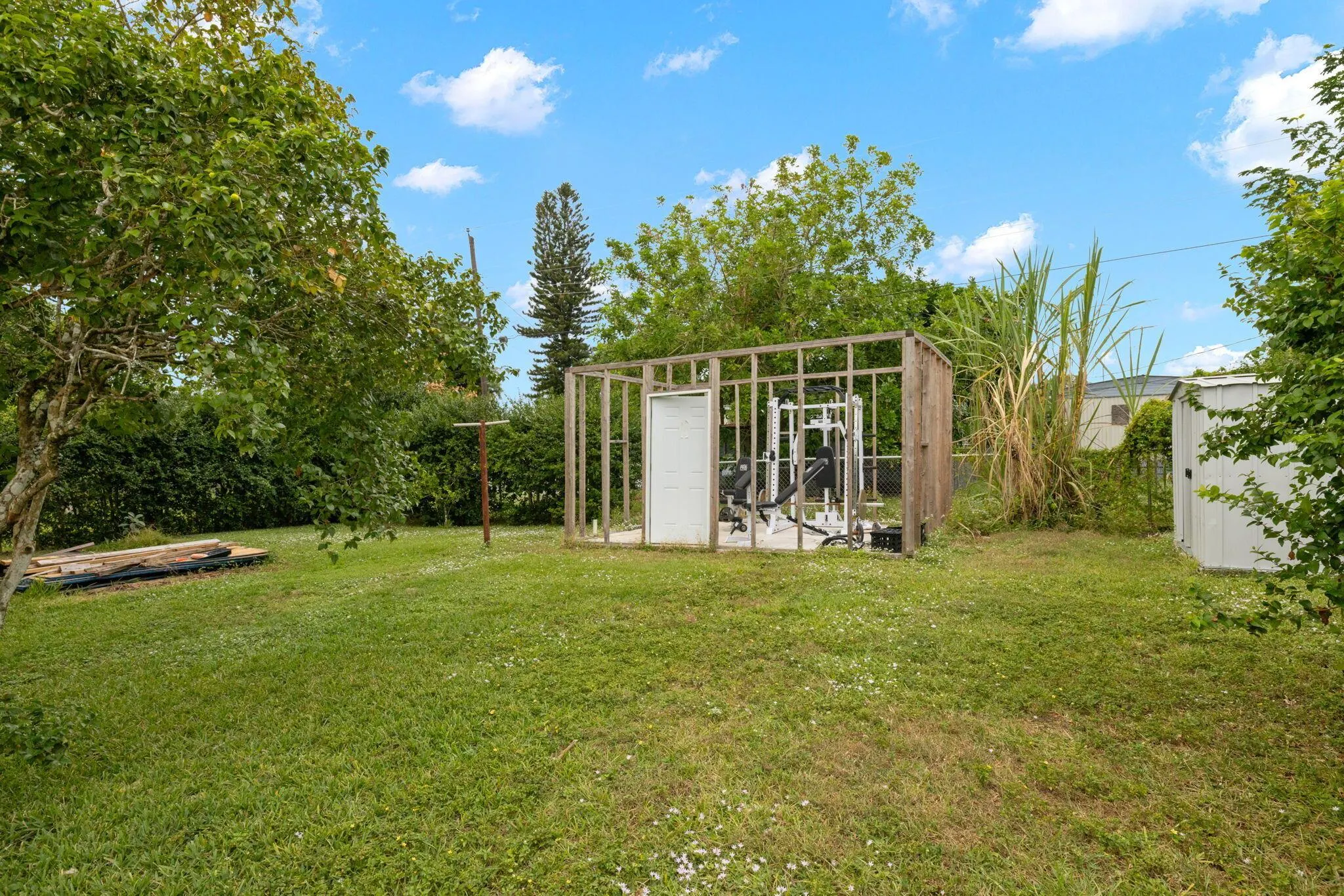 337 E Obispo Avenue