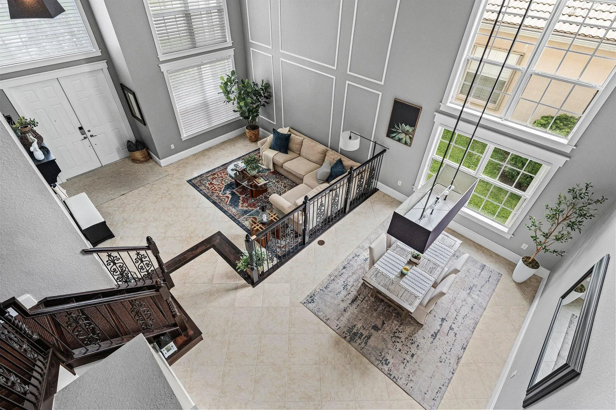 11880 Foxbriar Lake Trail