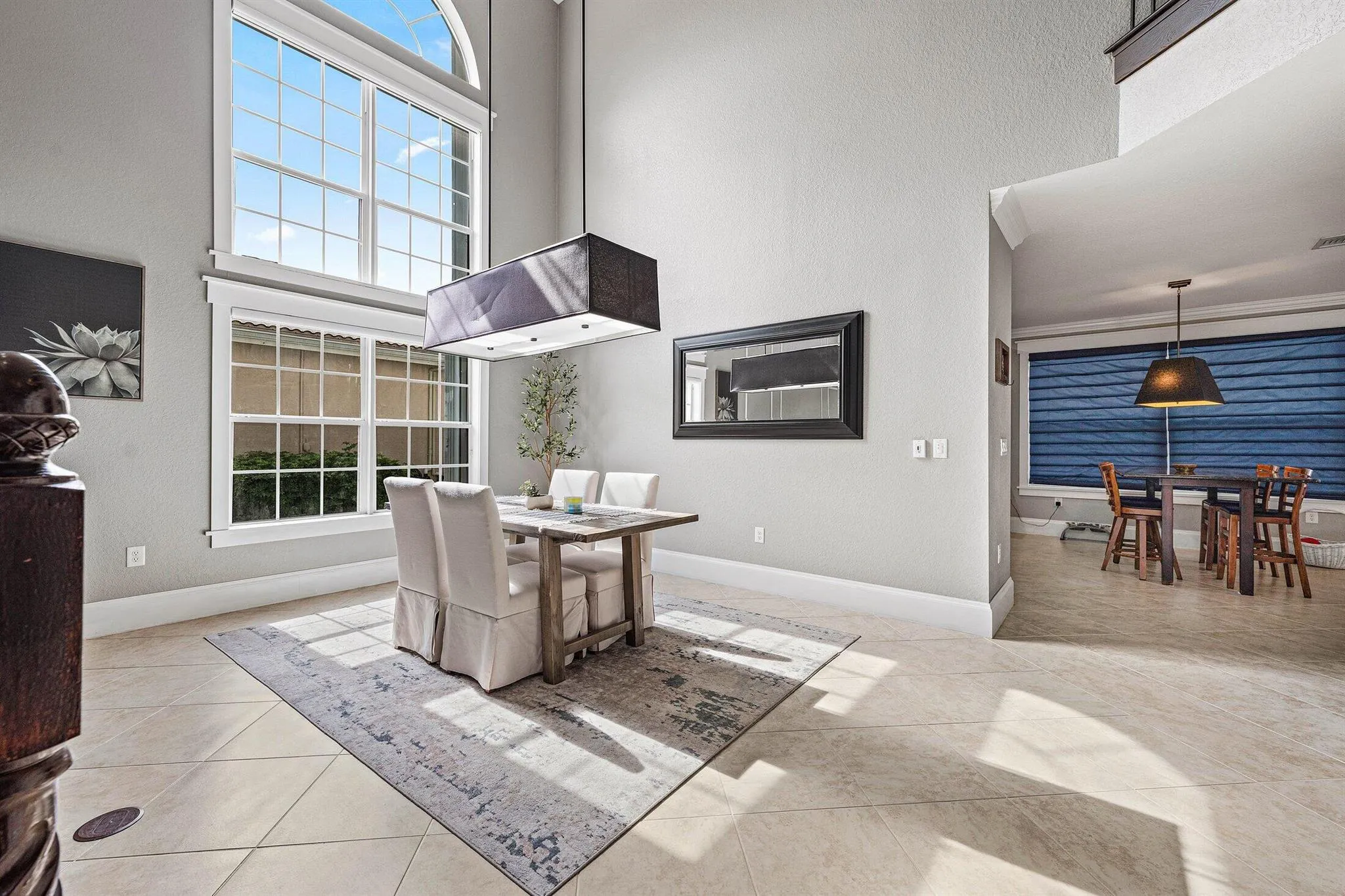 11880 Foxbriar Lake Trail