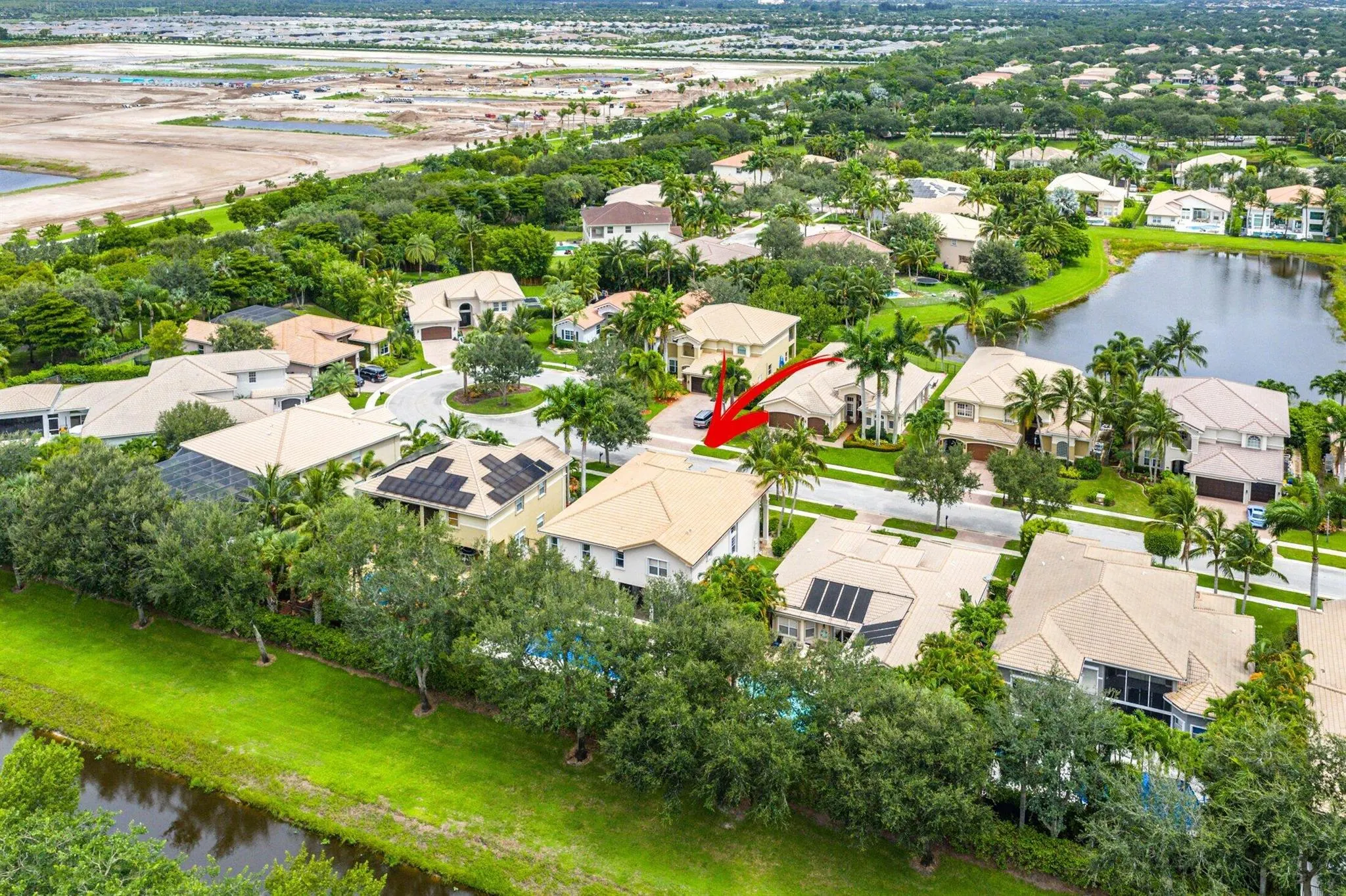 11880 Foxbriar Lake Trail