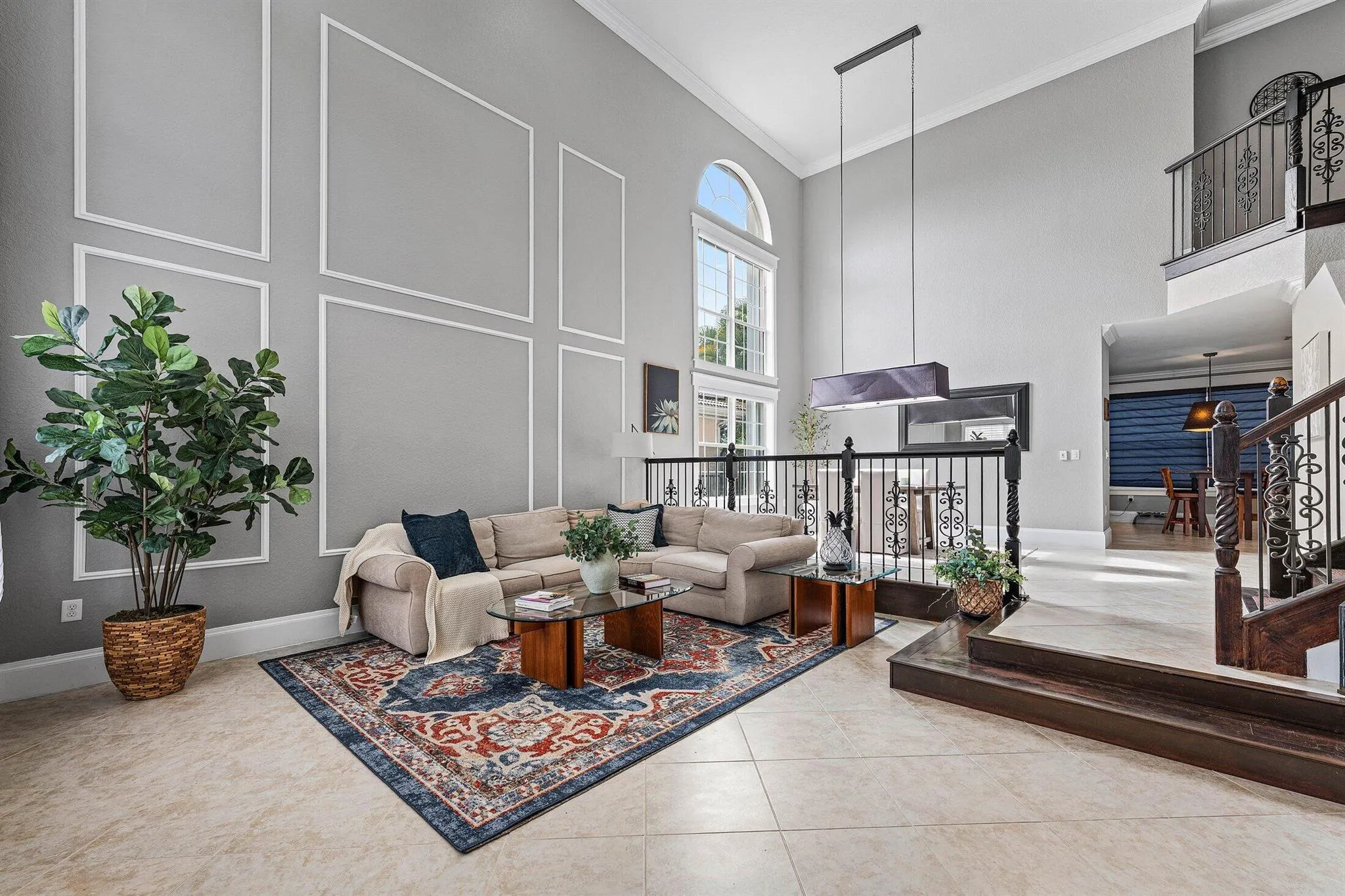11880 Foxbriar Lake Trail