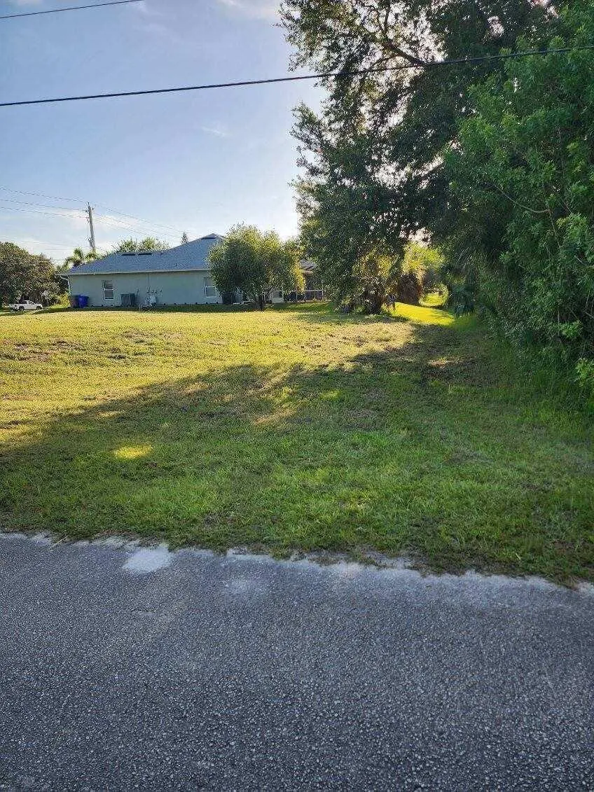 9246 87th Street