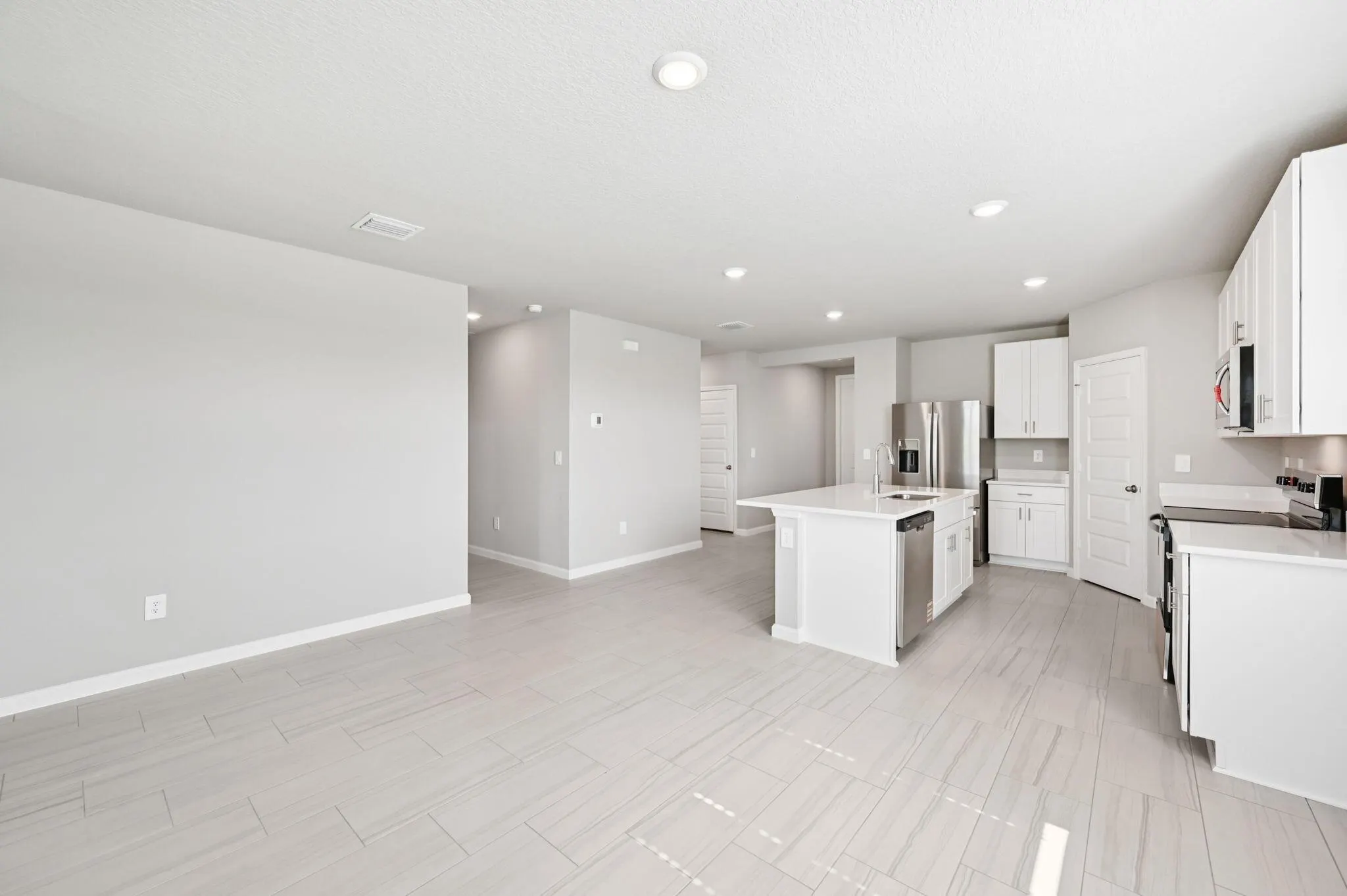 5442 Hampton Park Circle
