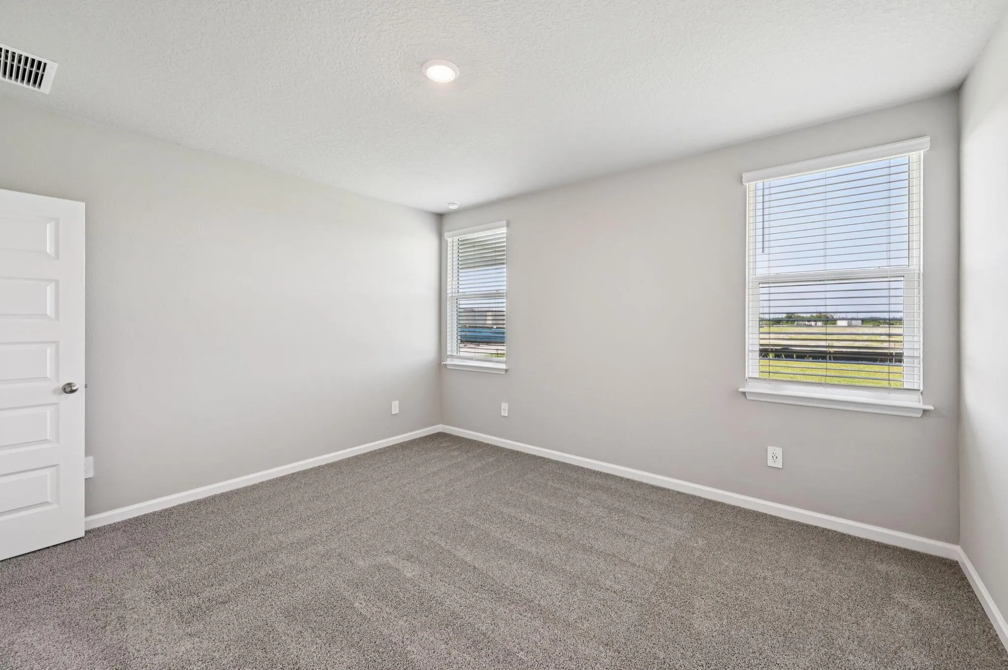 5442 Hampton Park Circle