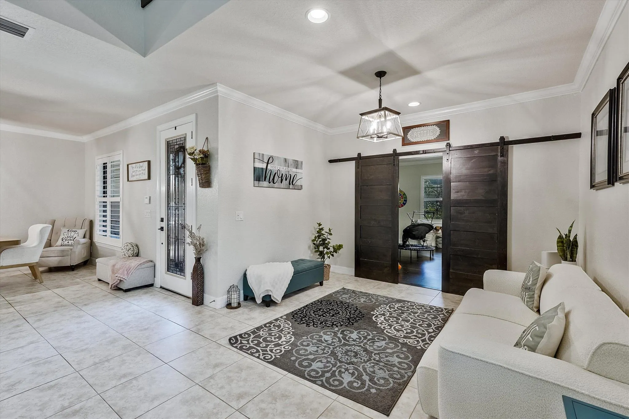 4381 SW Gossamer Circle