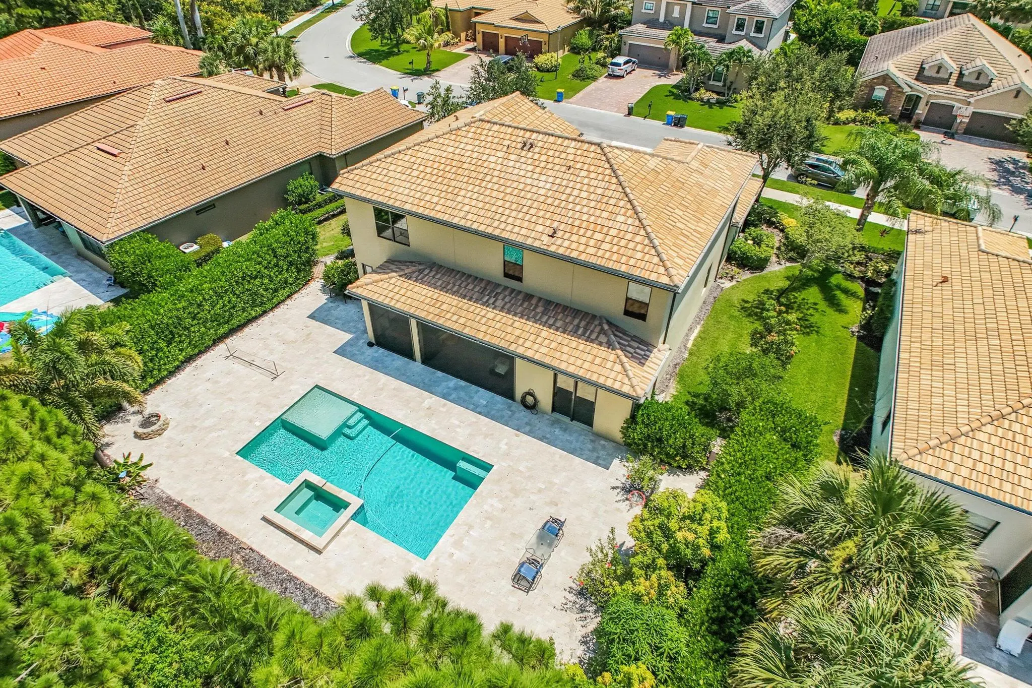 4381 SW Gossamer Circle