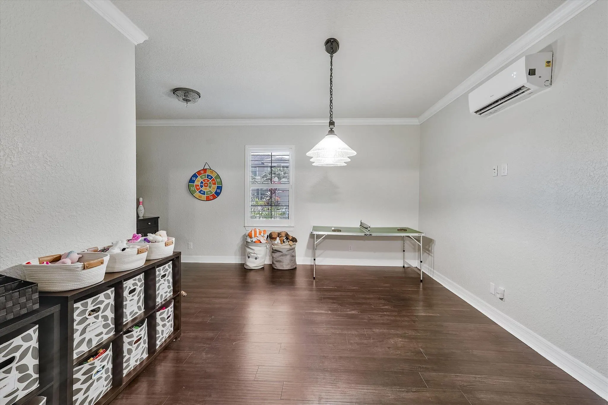 4381 SW Gossamer Circle