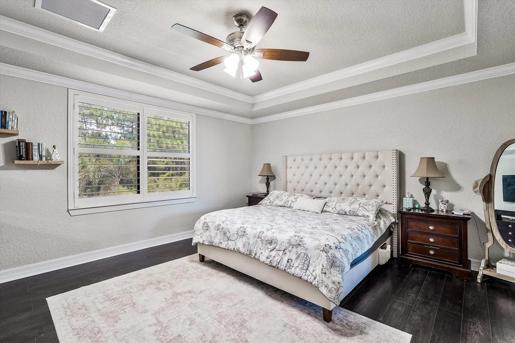 4381 SW Gossamer Circle