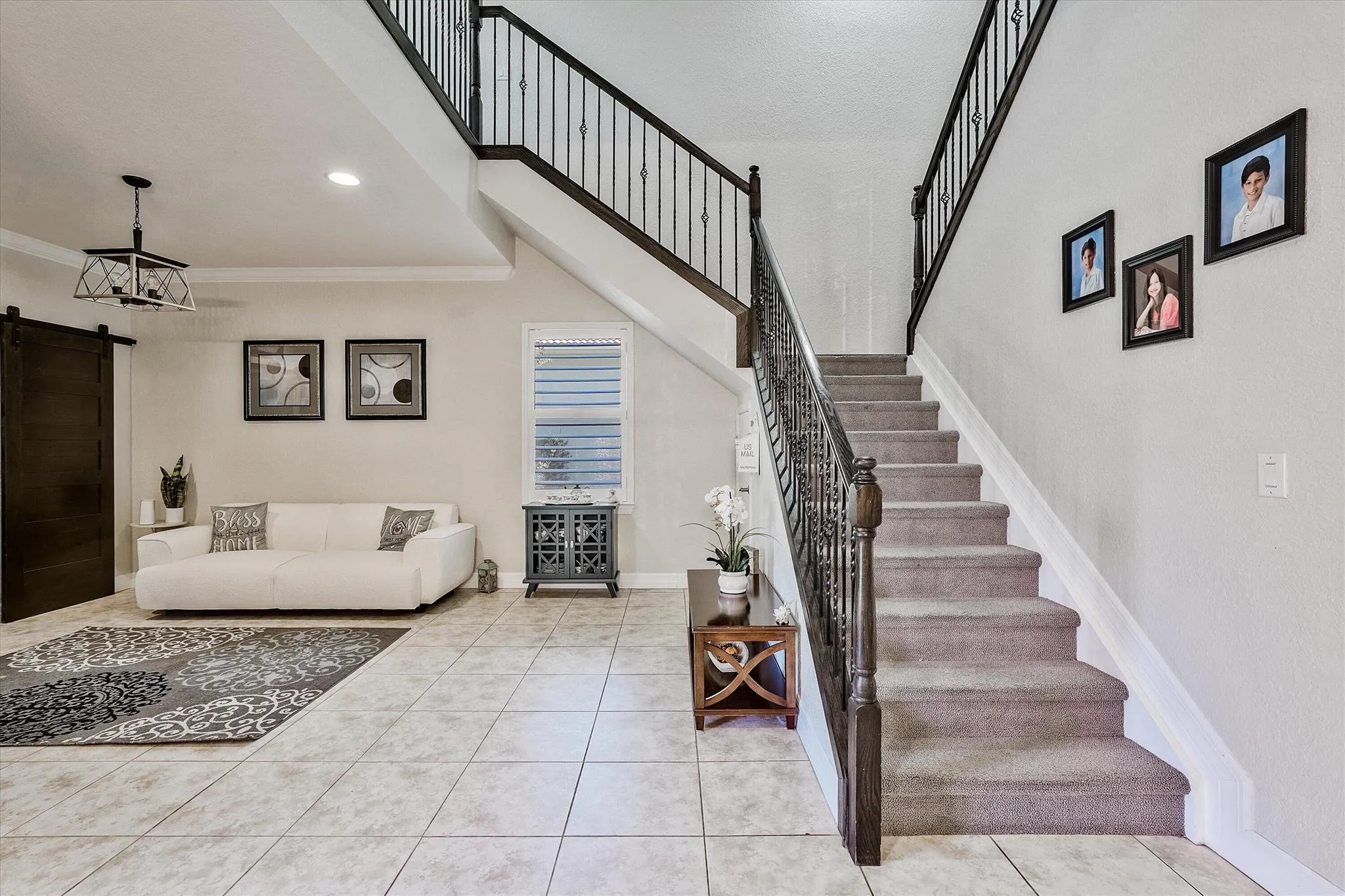 4381 SW Gossamer Circle