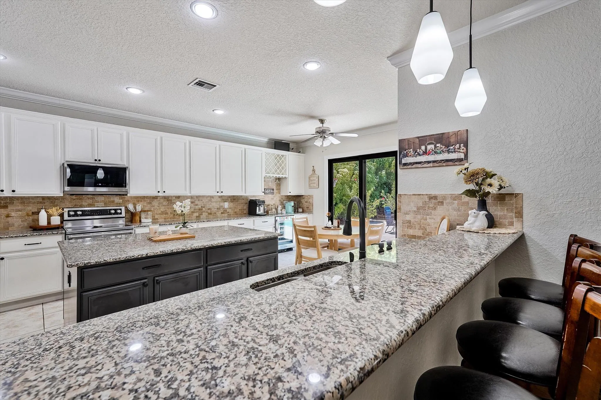 4381 SW Gossamer Circle