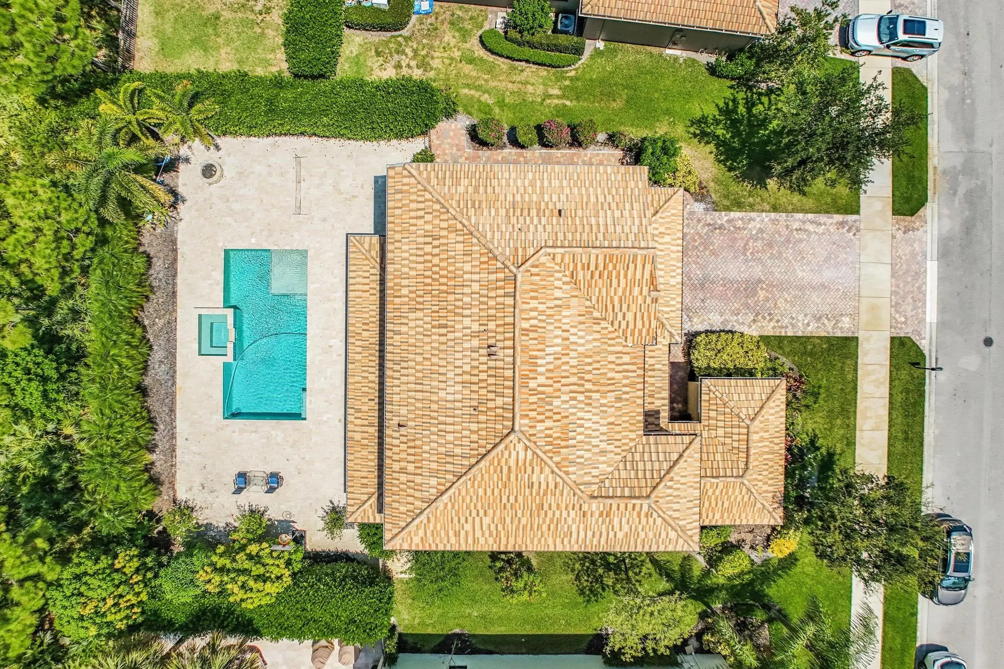 4381 SW Gossamer Circle