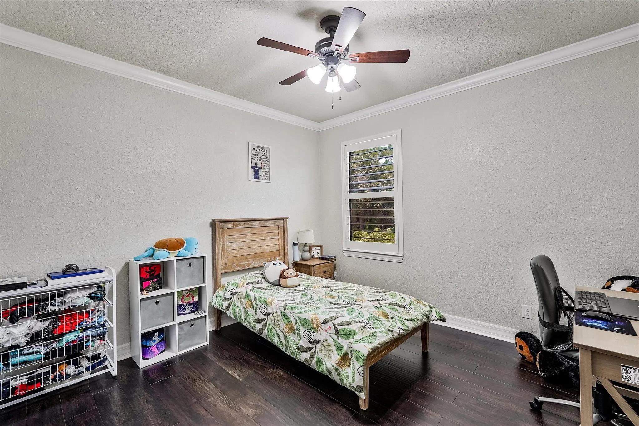 4381 SW Gossamer Circle
