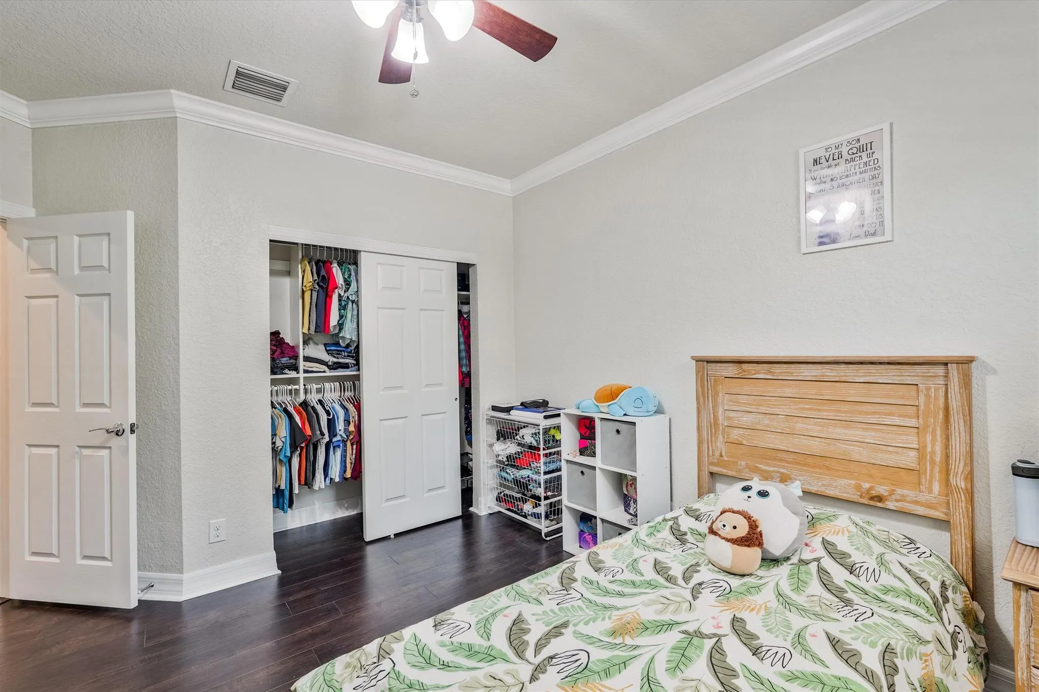 4381 SW Gossamer Circle