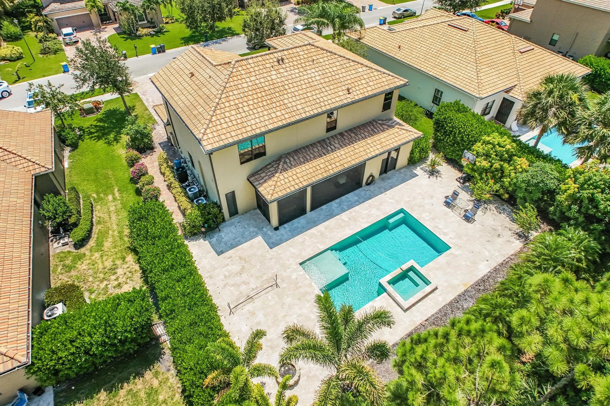4381 SW Gossamer Circle