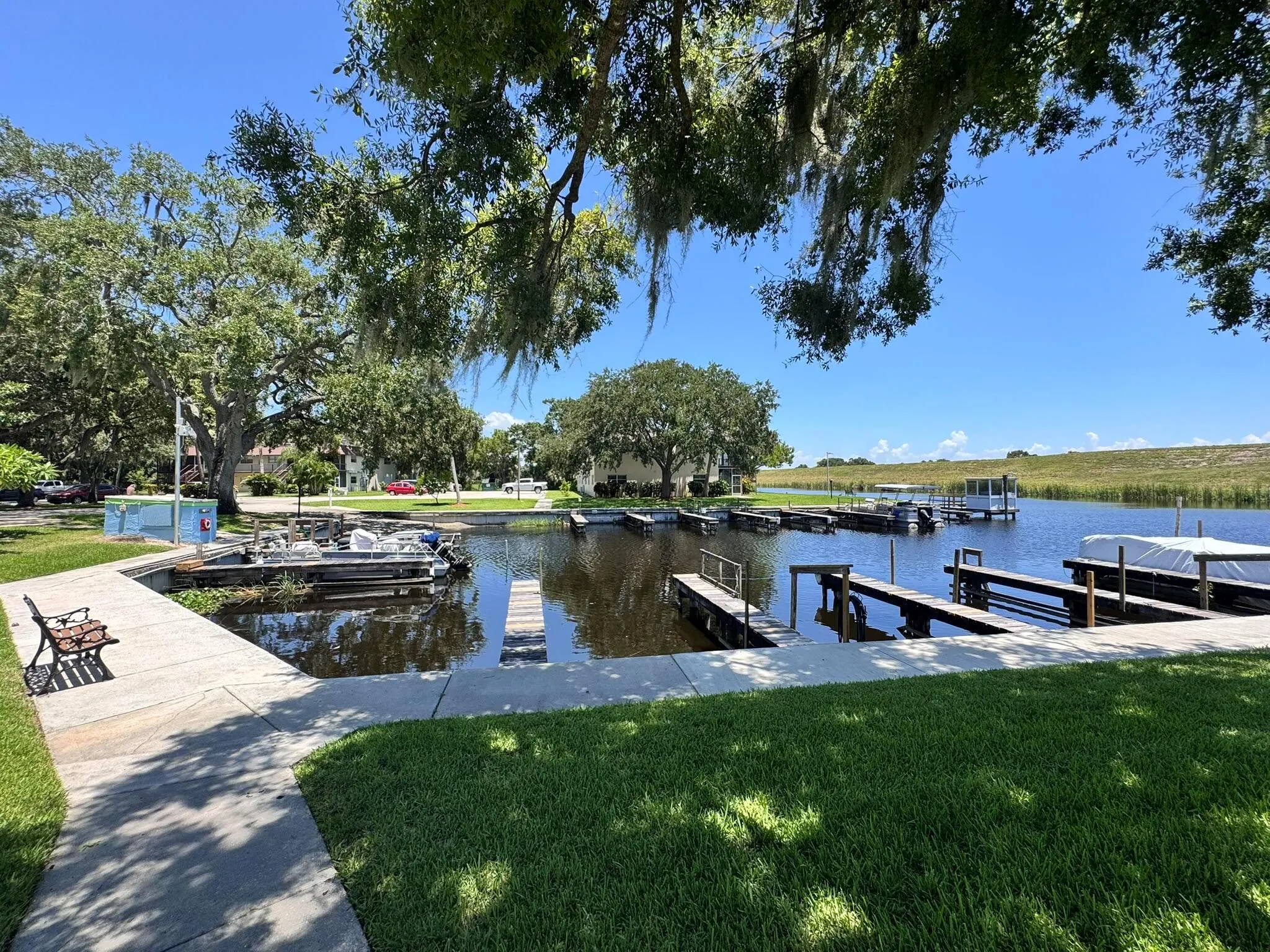 3124 Us Highway 441, #J1