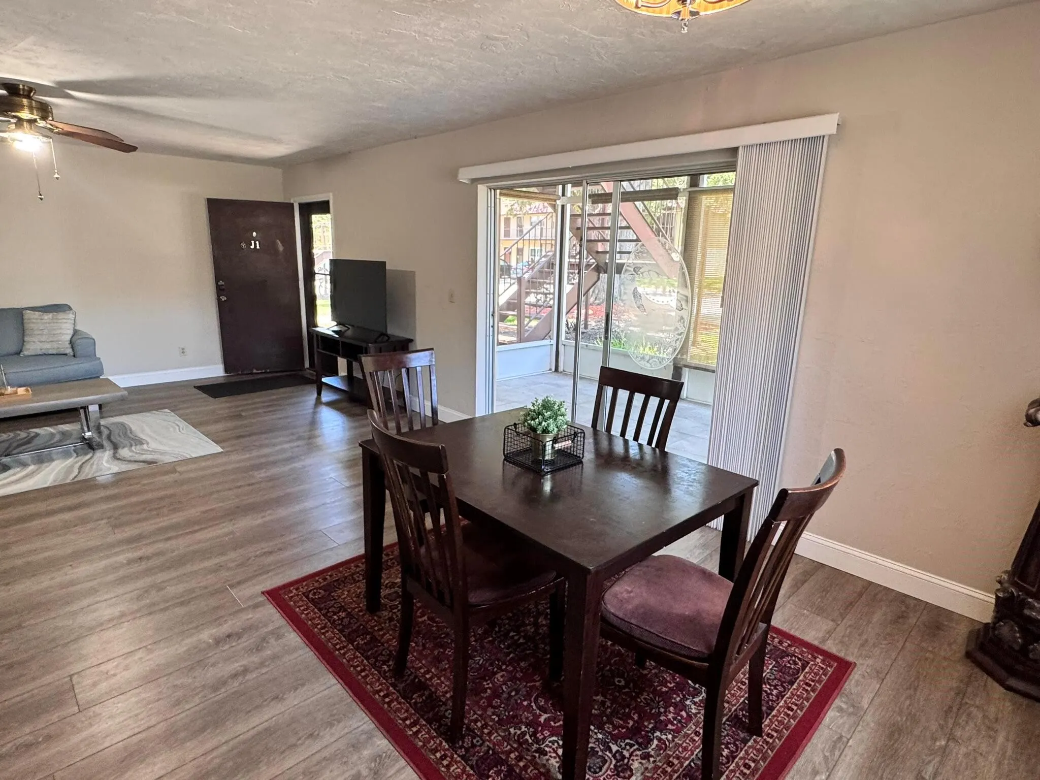 3124 Us Highway 441, #J1