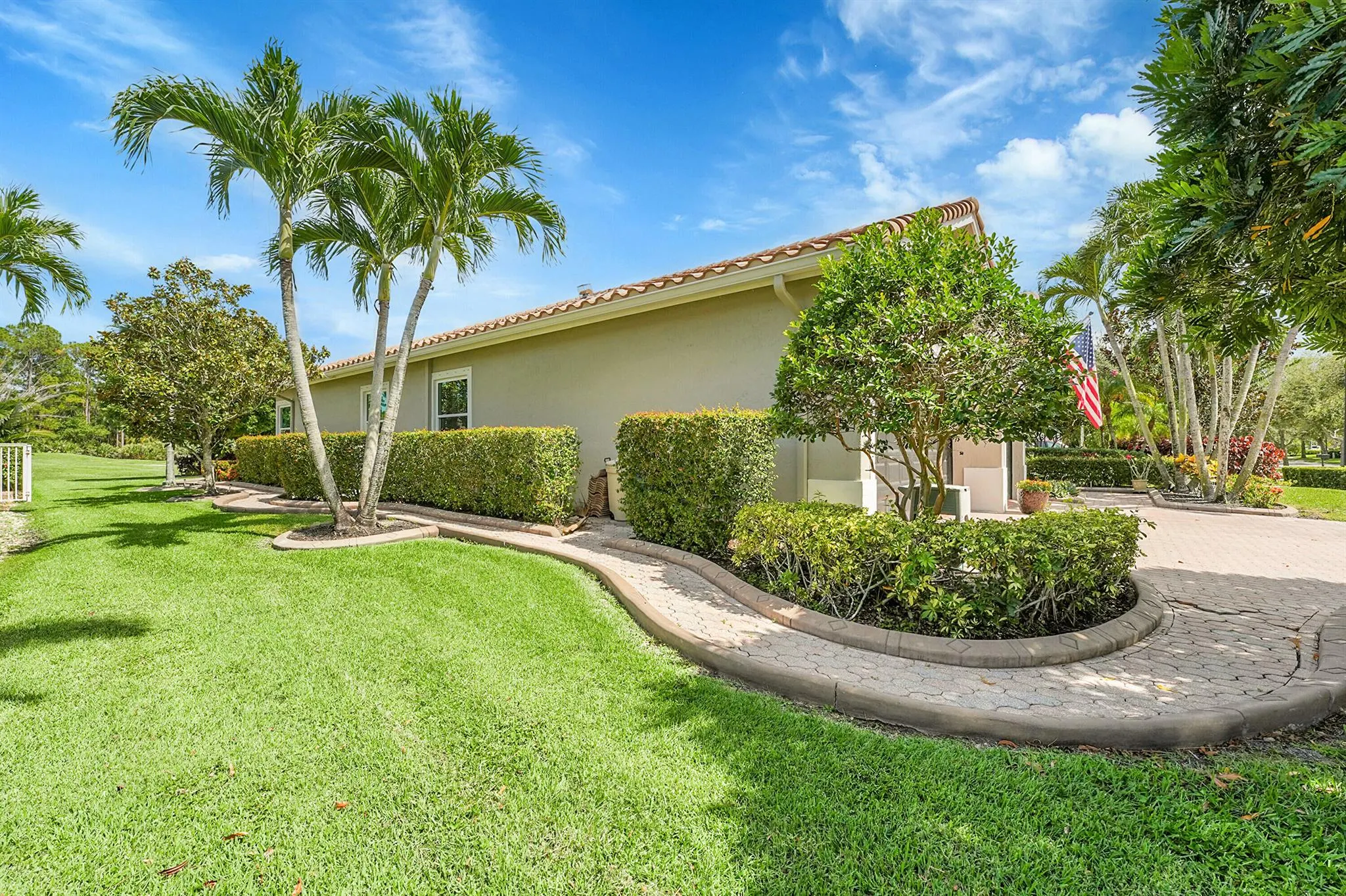 2640 SW Bear Paw Trail