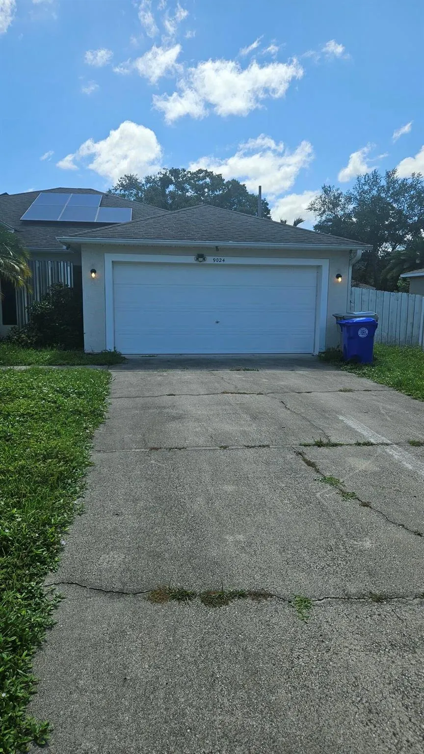 9024 100th Court