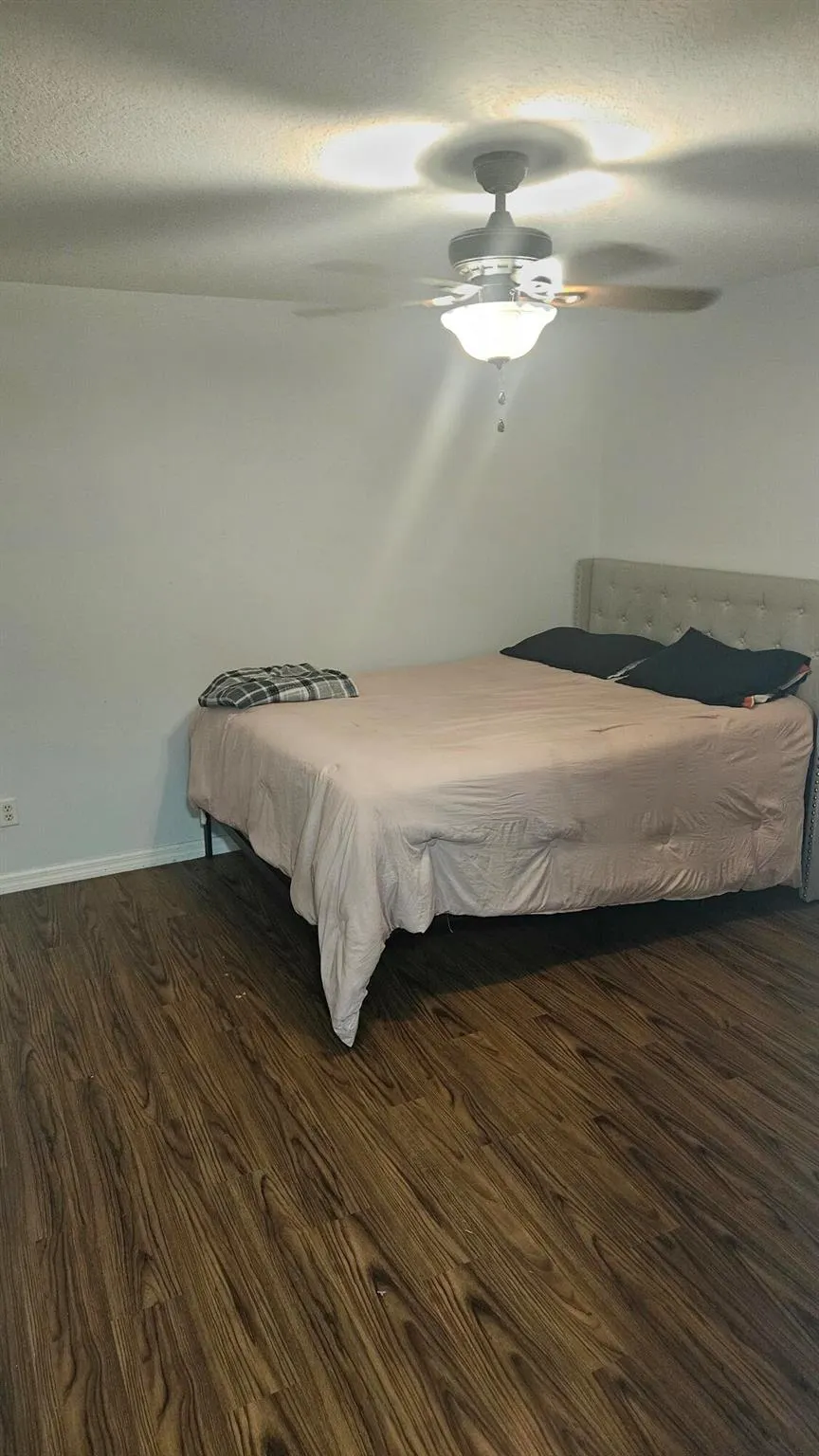 9024 100th Court