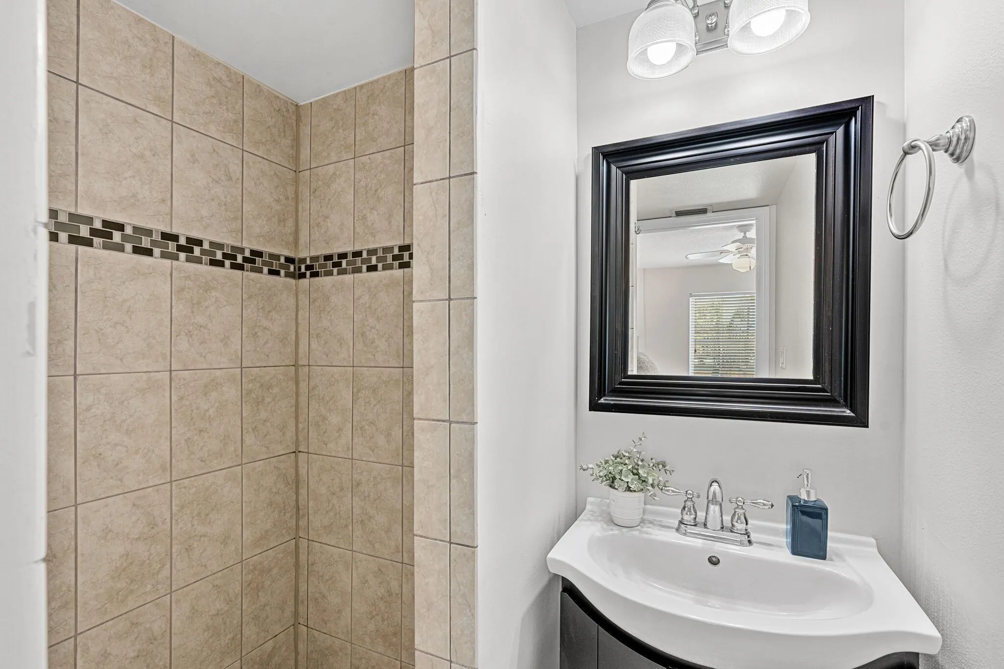 1155 S Atlantic Avenue, #203
