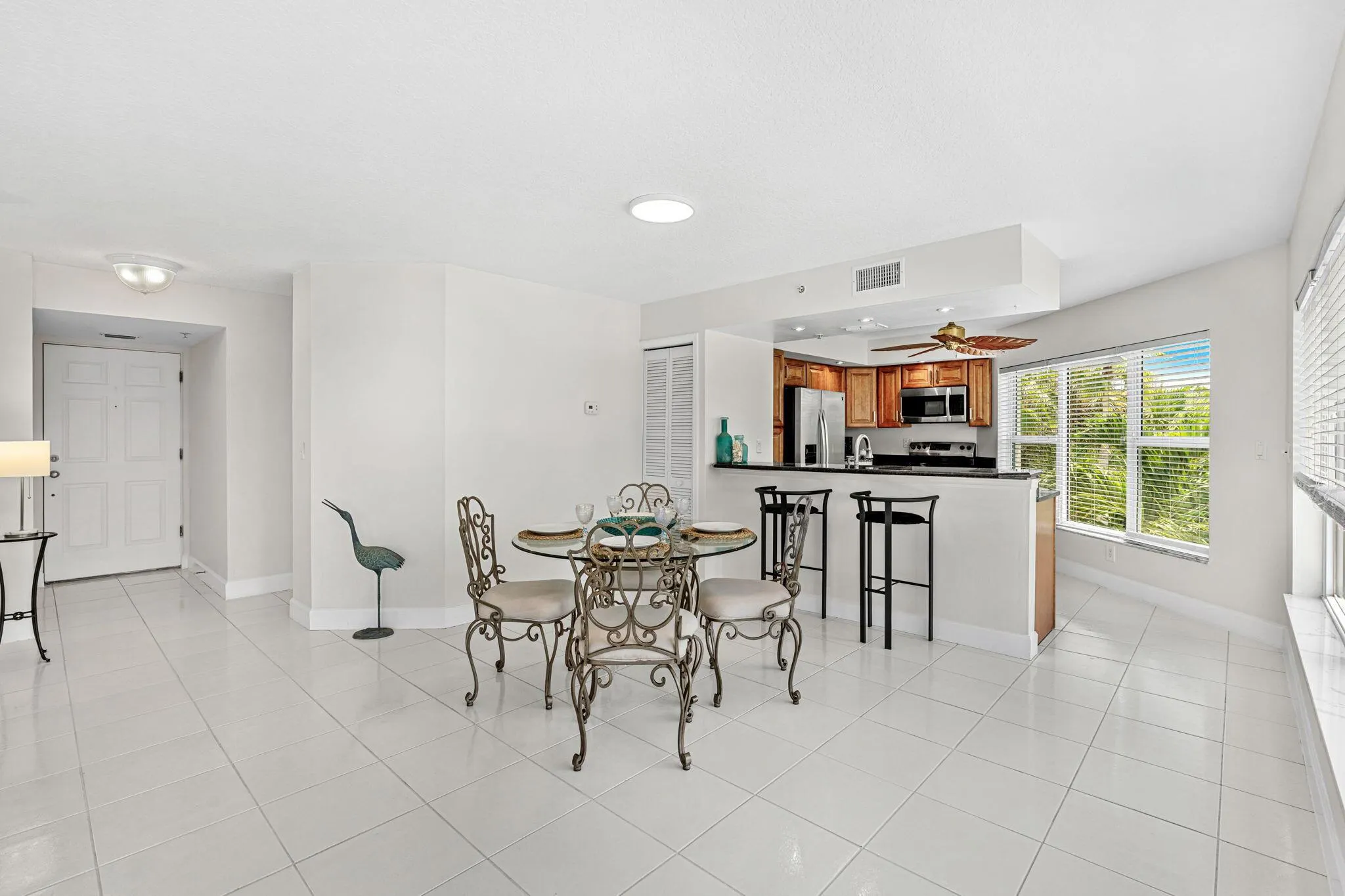 1155 S Atlantic Avenue, #203