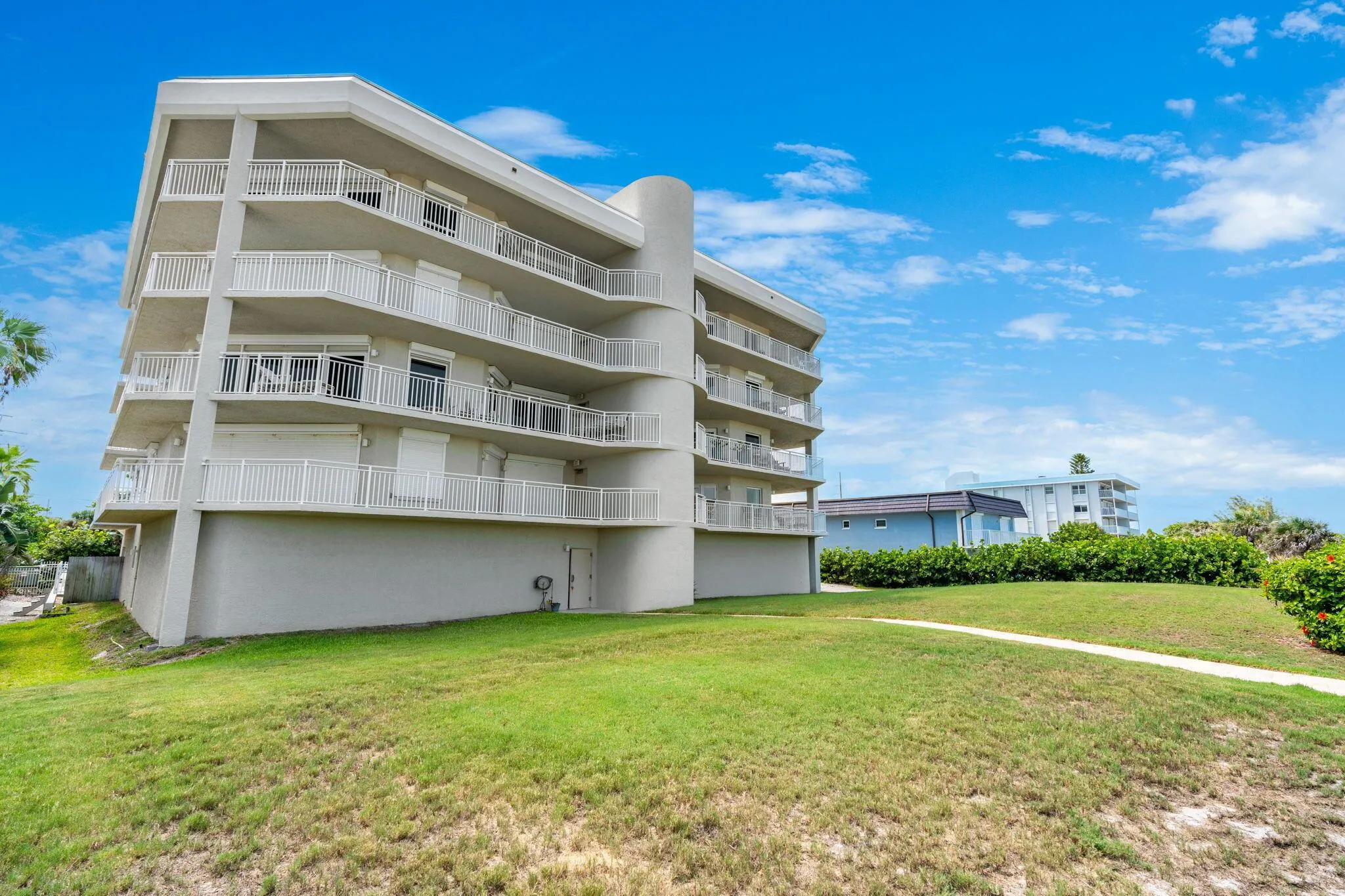 1155 S Atlantic Avenue, #203