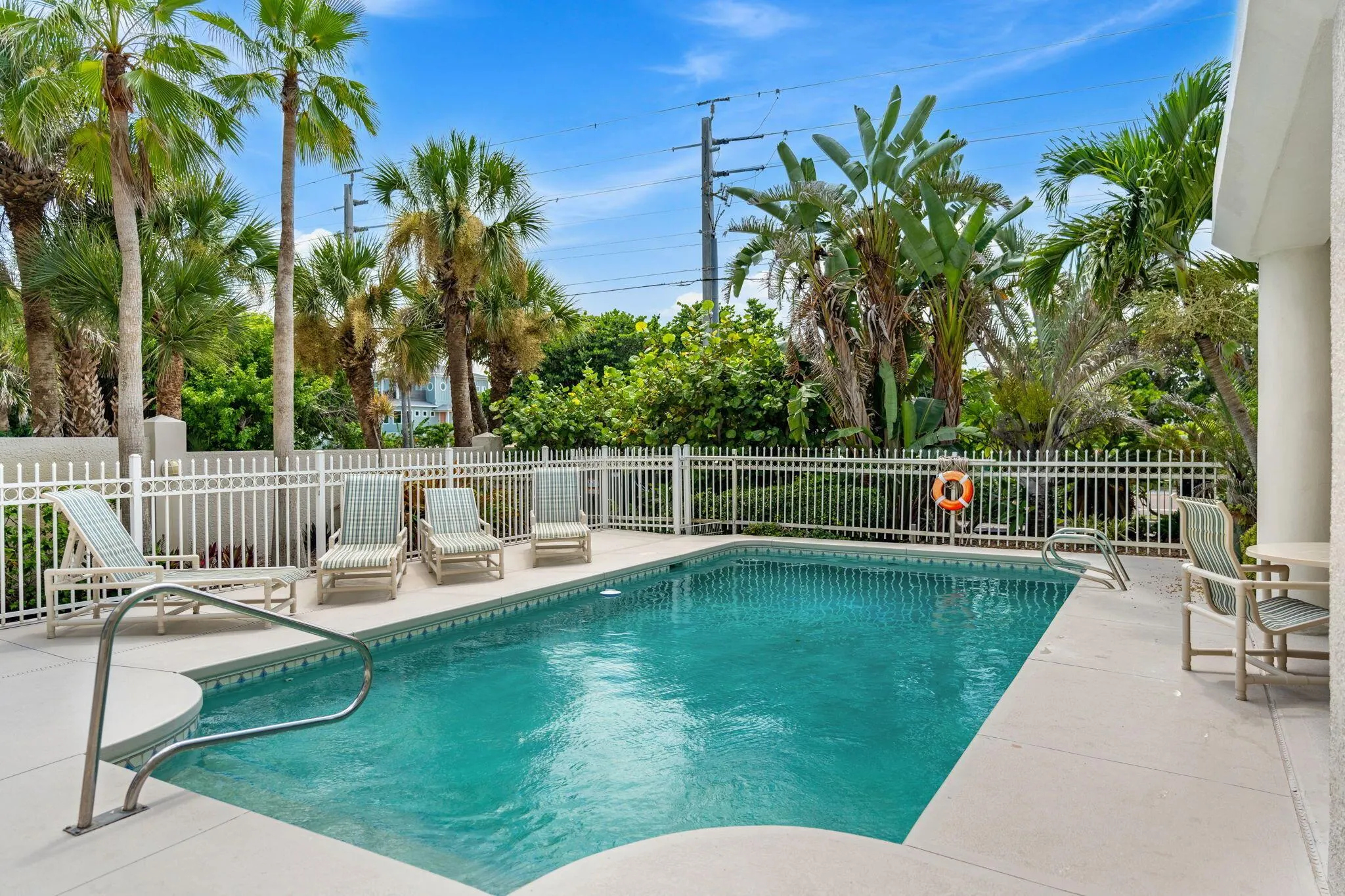 1155 S Atlantic Avenue, #203