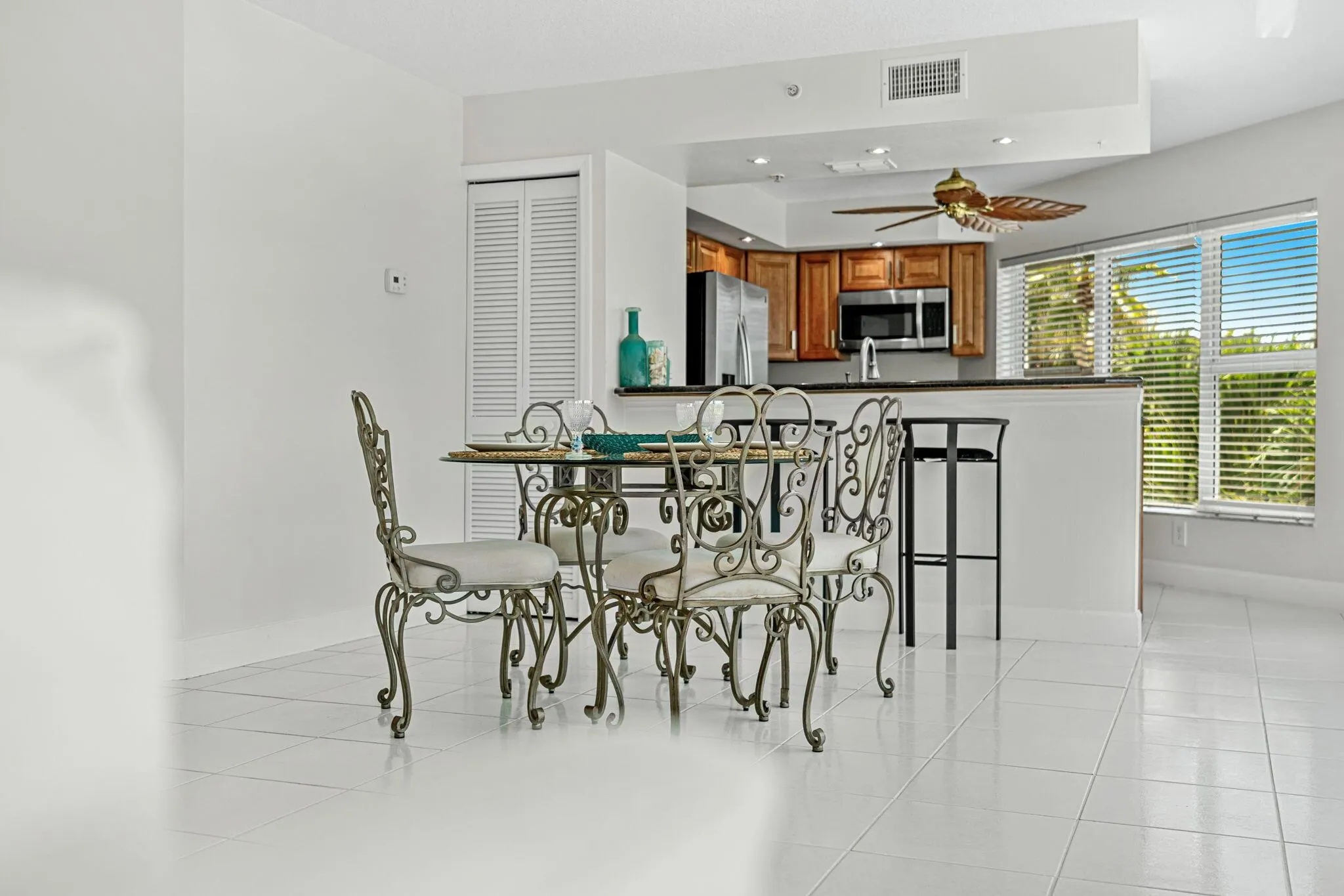 1155 S Atlantic Avenue, #203