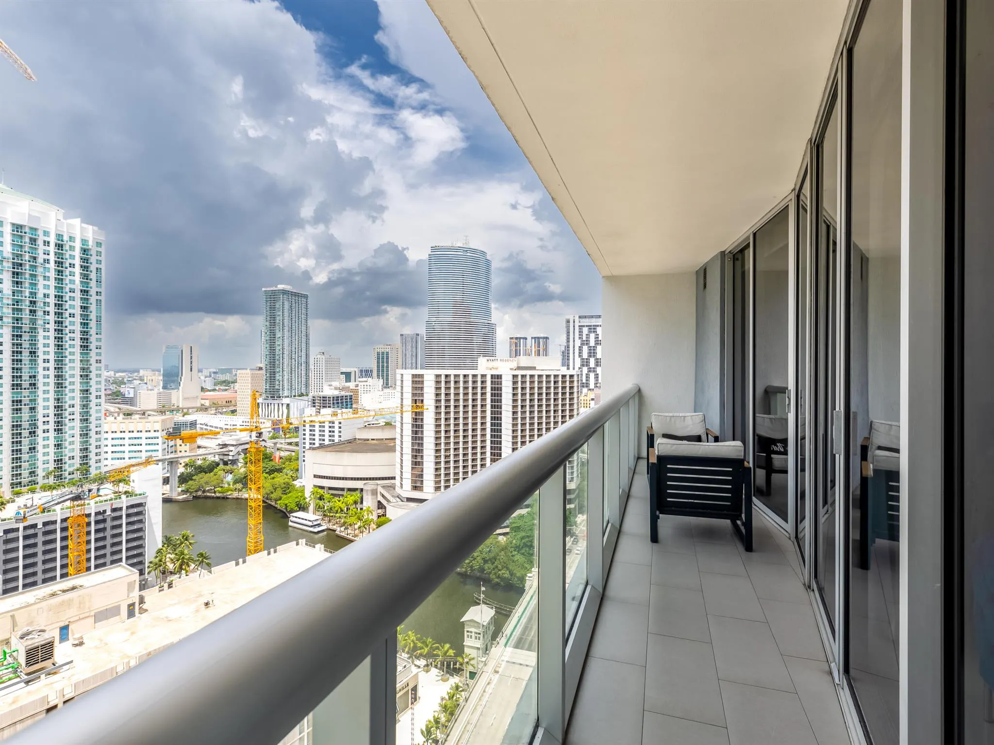 485 Brickell Avenue, #2506