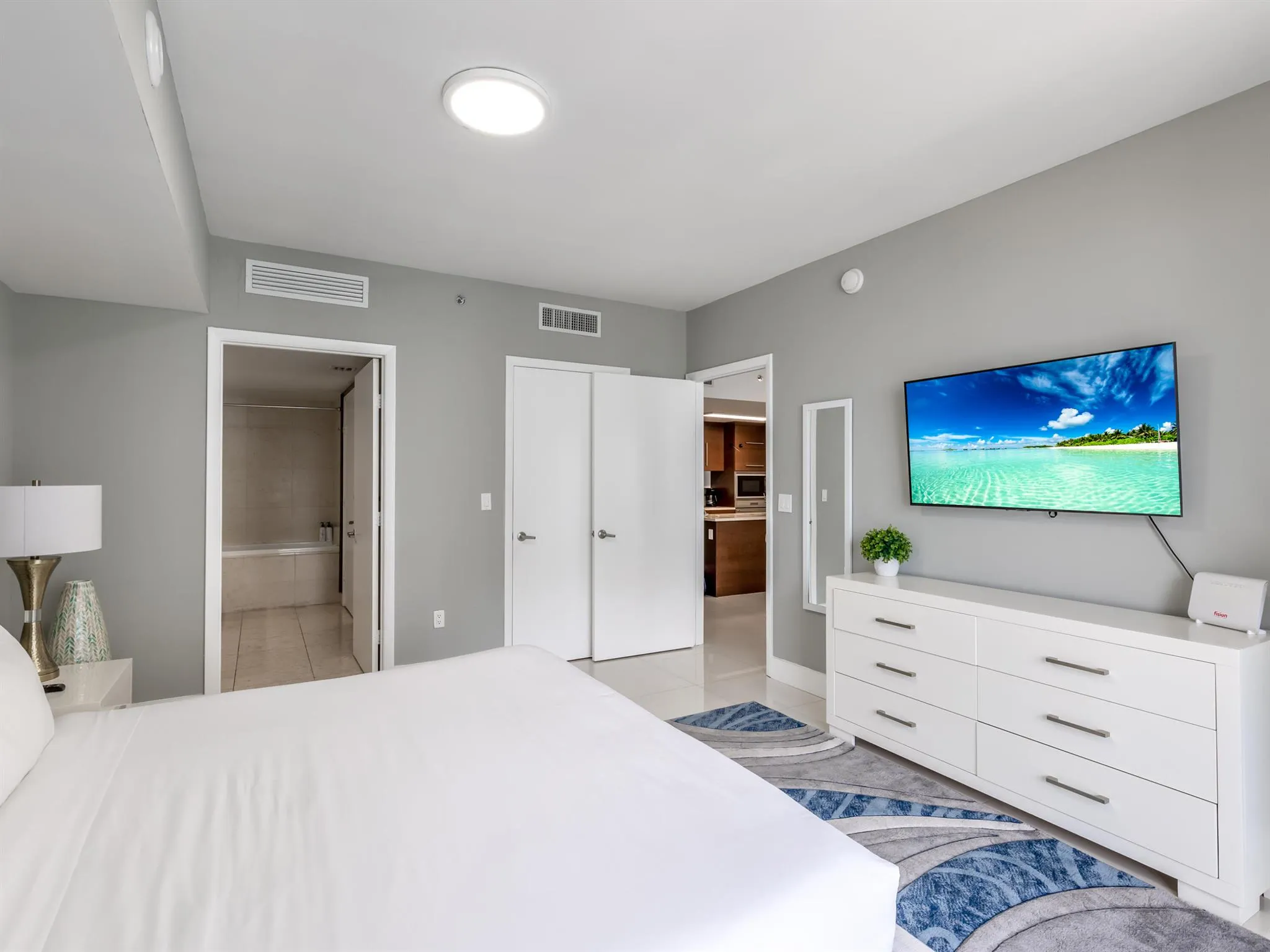 485 Brickell Avenue, #2506