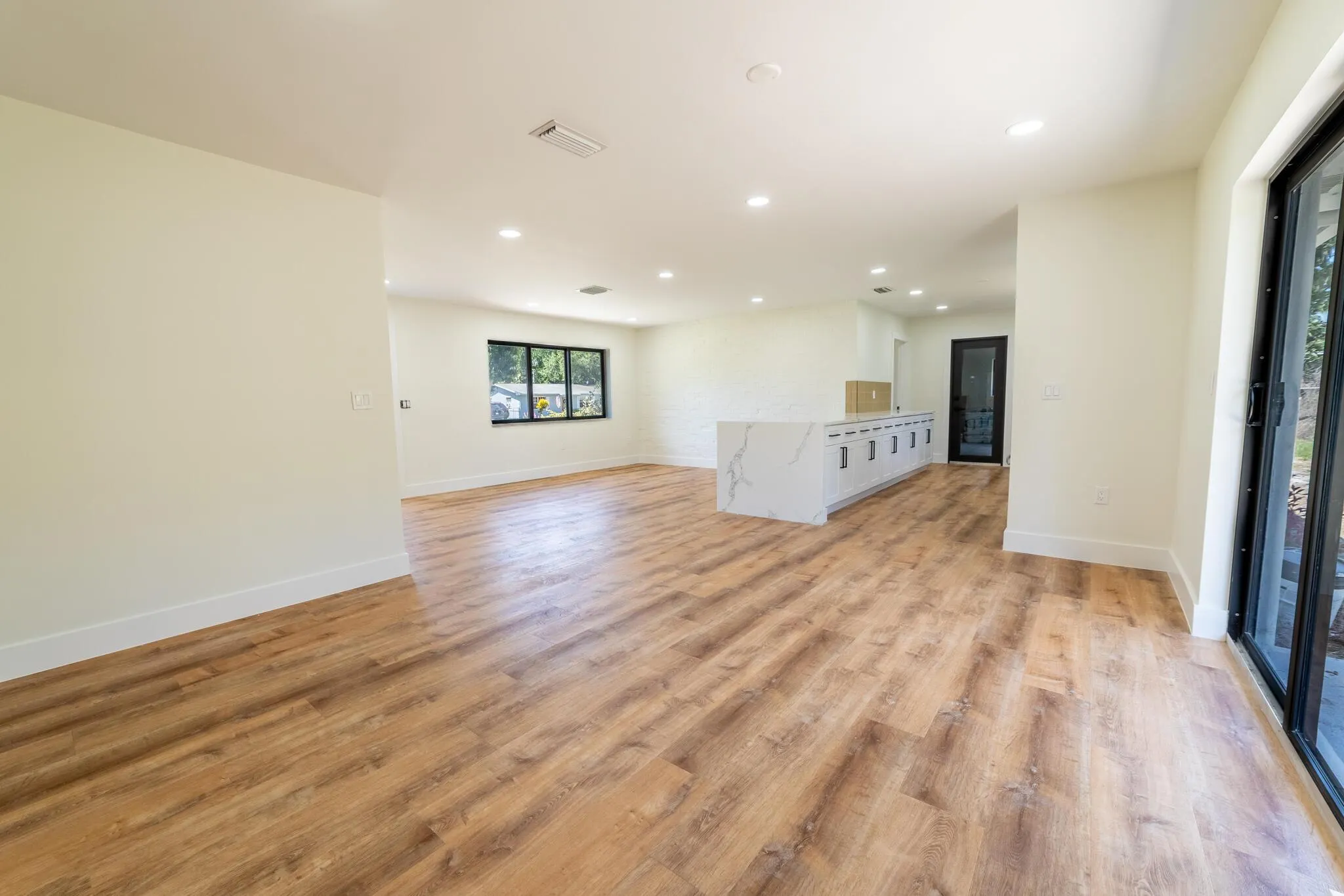 809 SE 12th Street