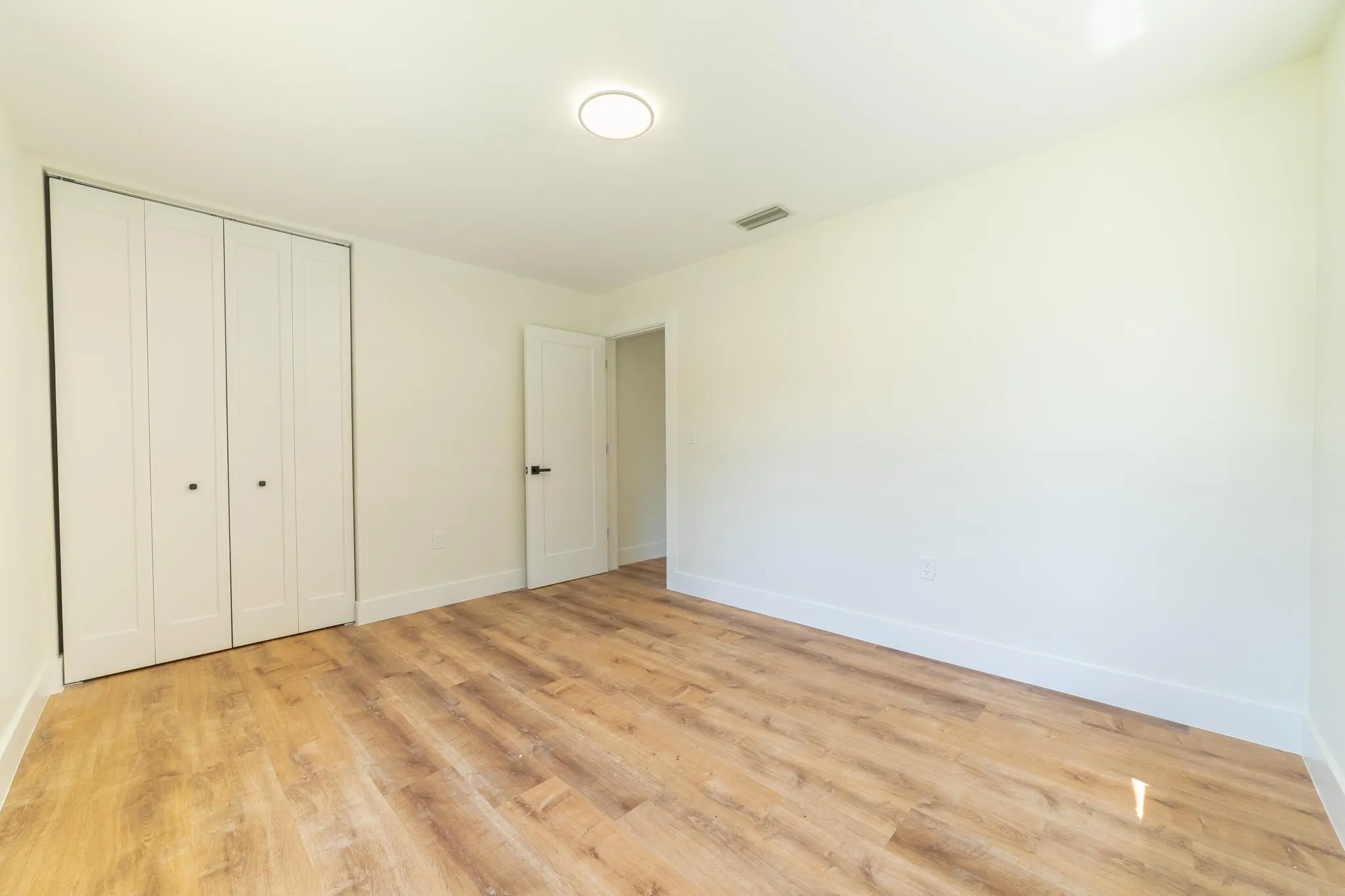 809 SE 12th Street