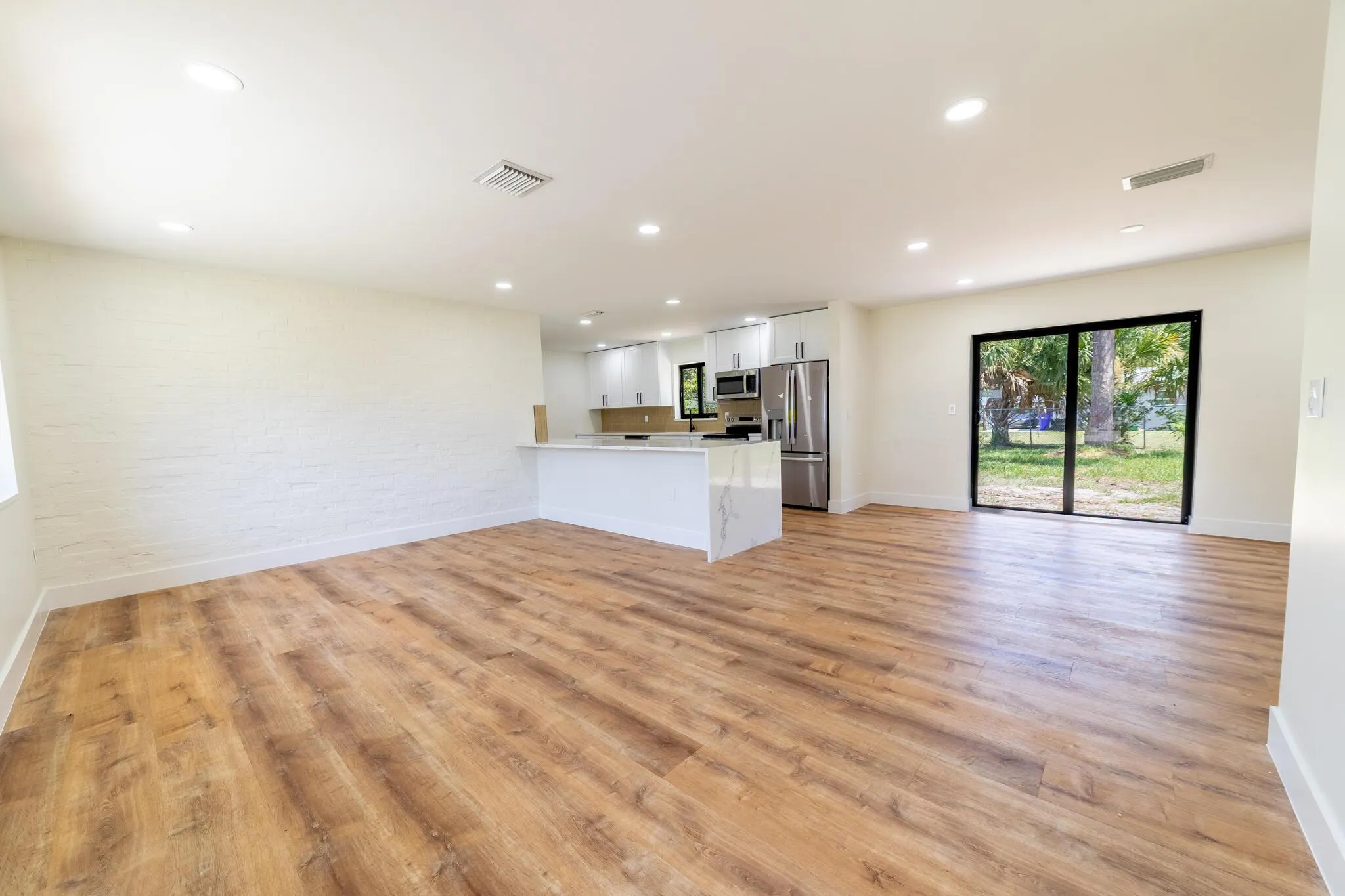 809 SE 12th Street