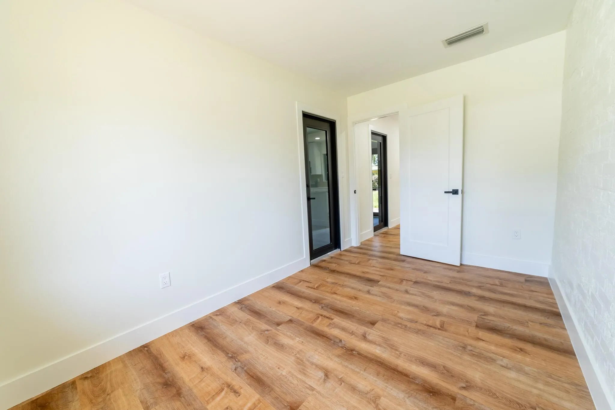 809 SE 12th Street