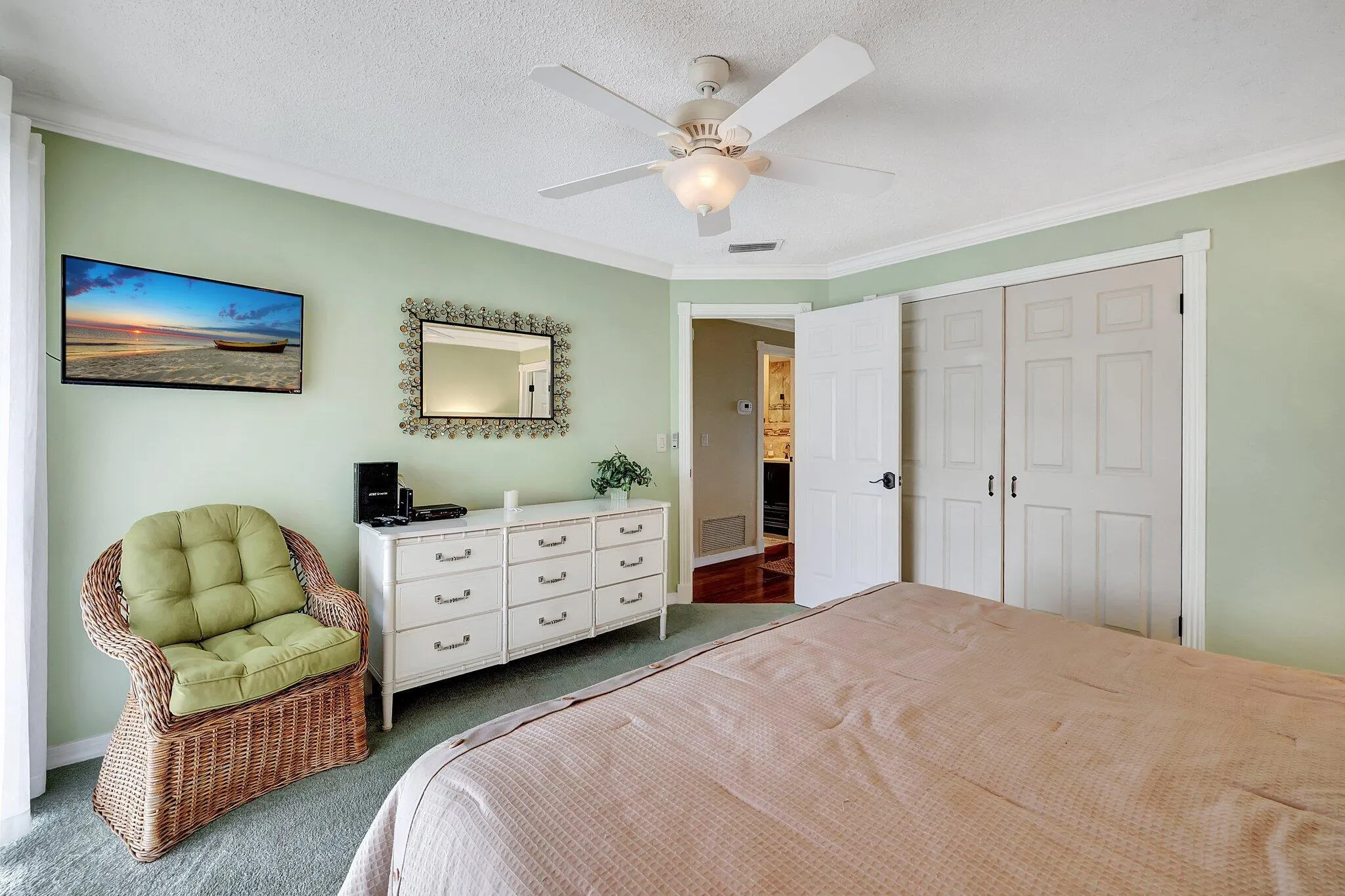 78 Royal Oak Drive, #206