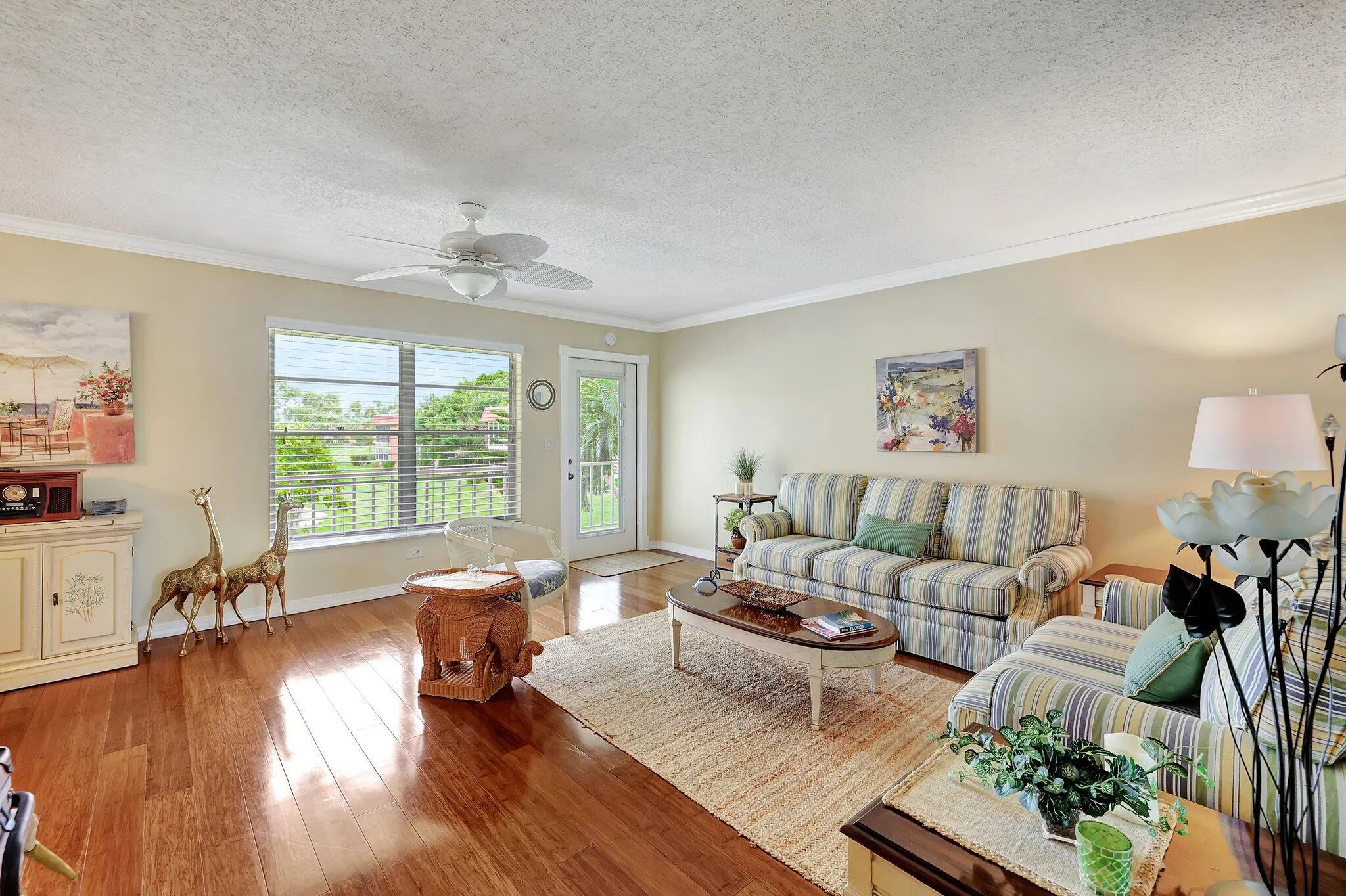 78 Royal Oak Drive, #206